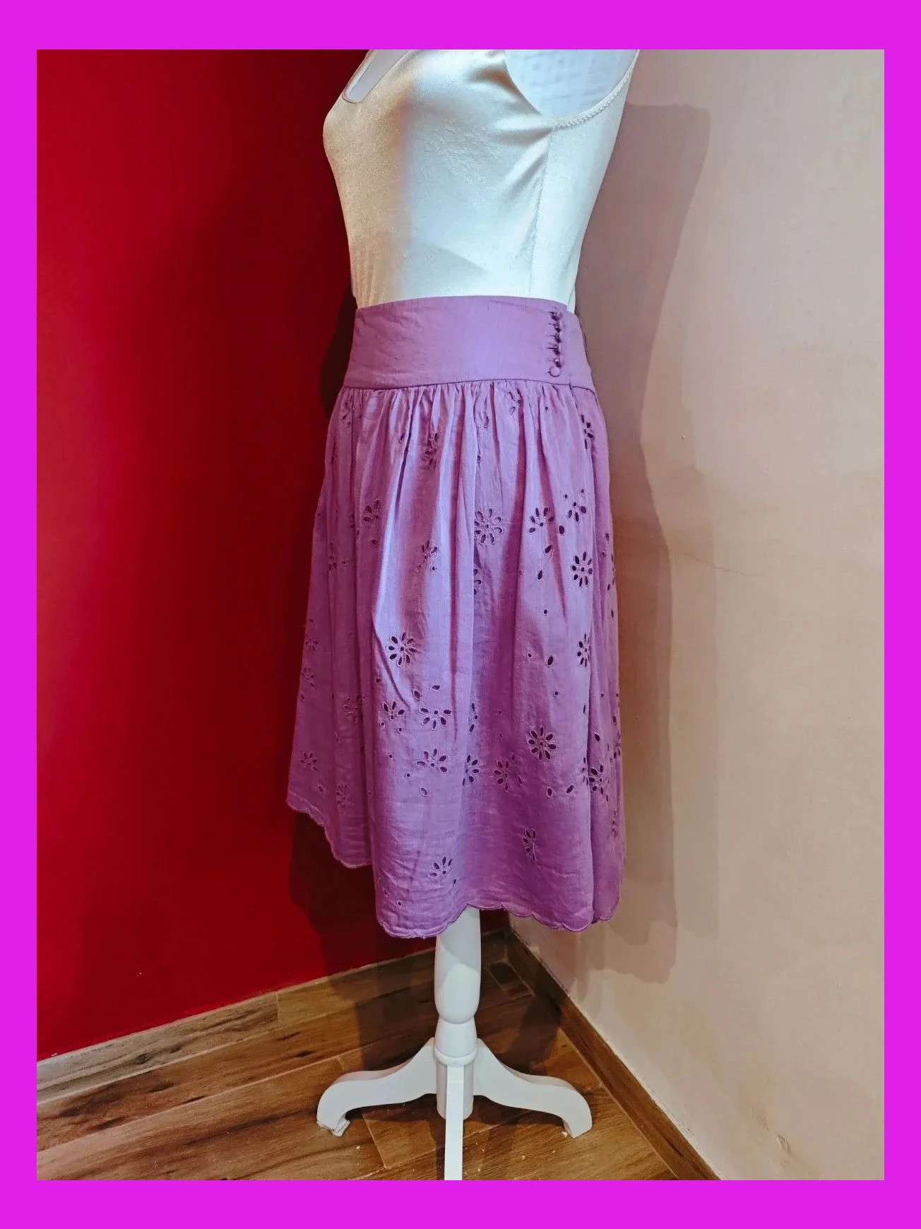 🌺Falda lila con bordados calados, de Massimo Dutti – Massimo Dutti – taille M / 38 / 10 2