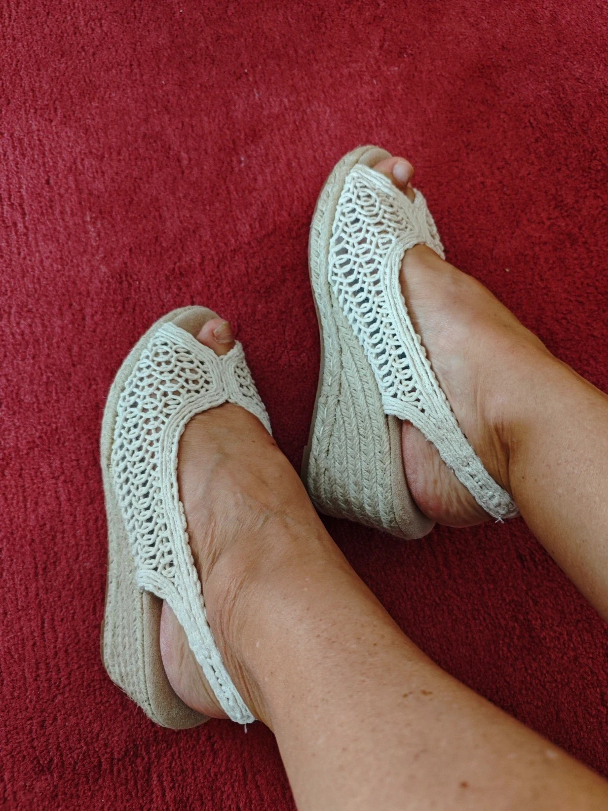 🌺 Sandalias con cuña de tejido trenzado tipo crochet, en tono natural/beige – HF Shoes – taille 38 3