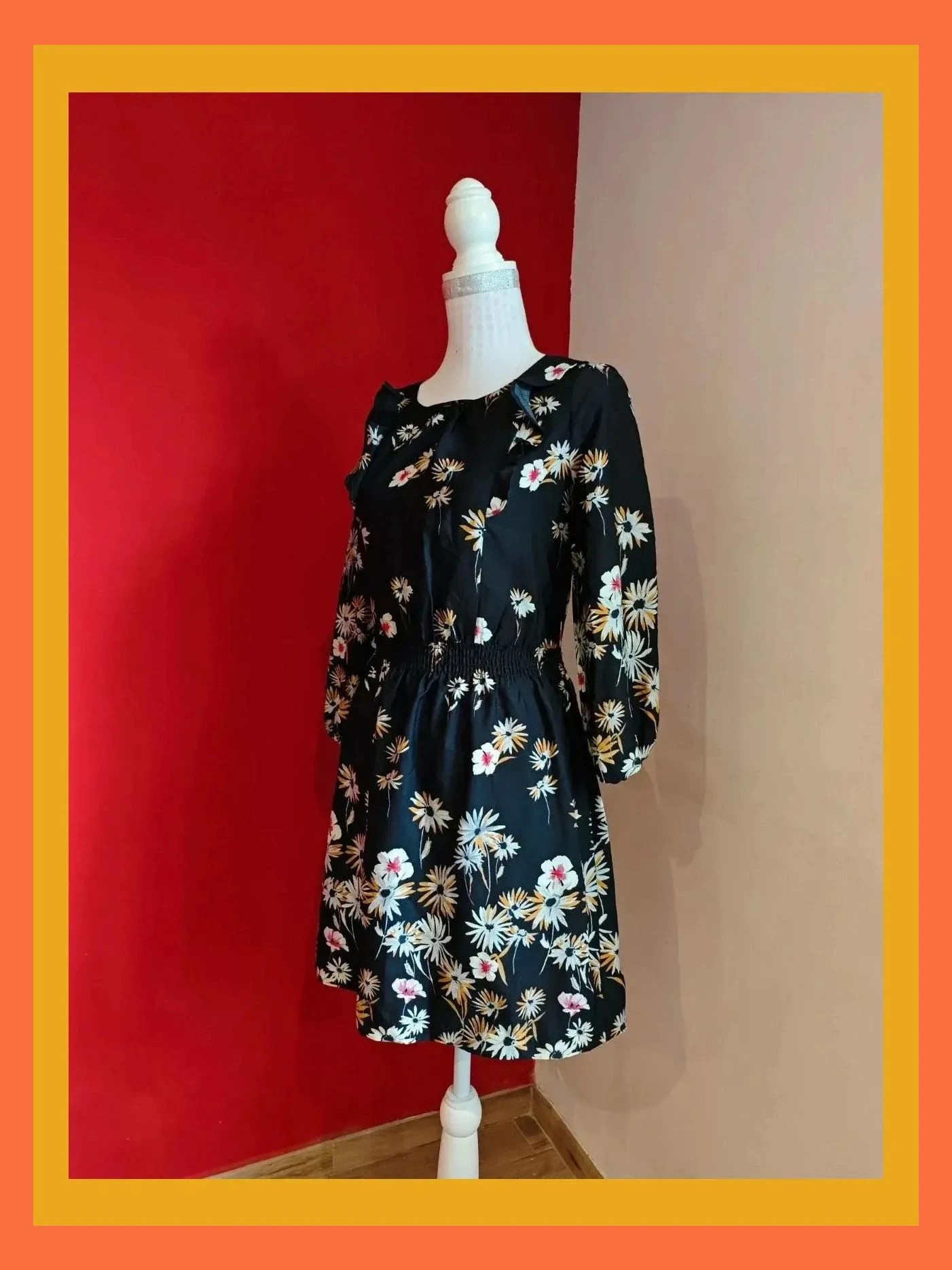 🌺 Vestido negro con estampado floral y volantitos en escote – Atmosphere – taille L / 40 / 12 2