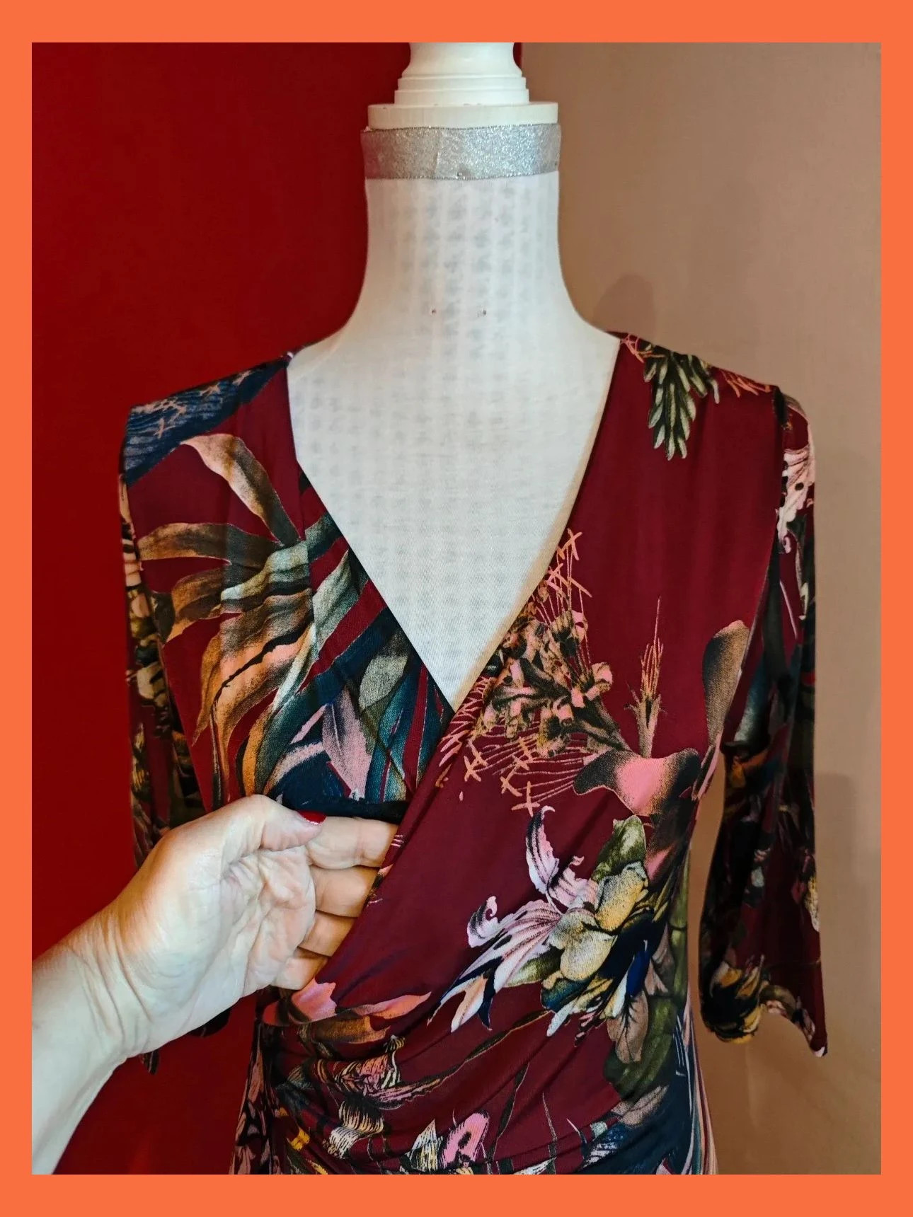 🌺 Vestido granate con estampado tonos otoñales, cruzado delante – Vintage Boutique – taille M / 38 / 10 3