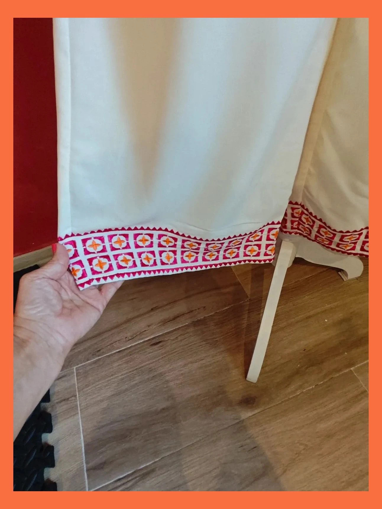 🌺Elegante pantalón culotte de color blanco/crudo, de corte amplio y fluido con bordados en bajos – Tantrend – taille L / 40 / 12 4