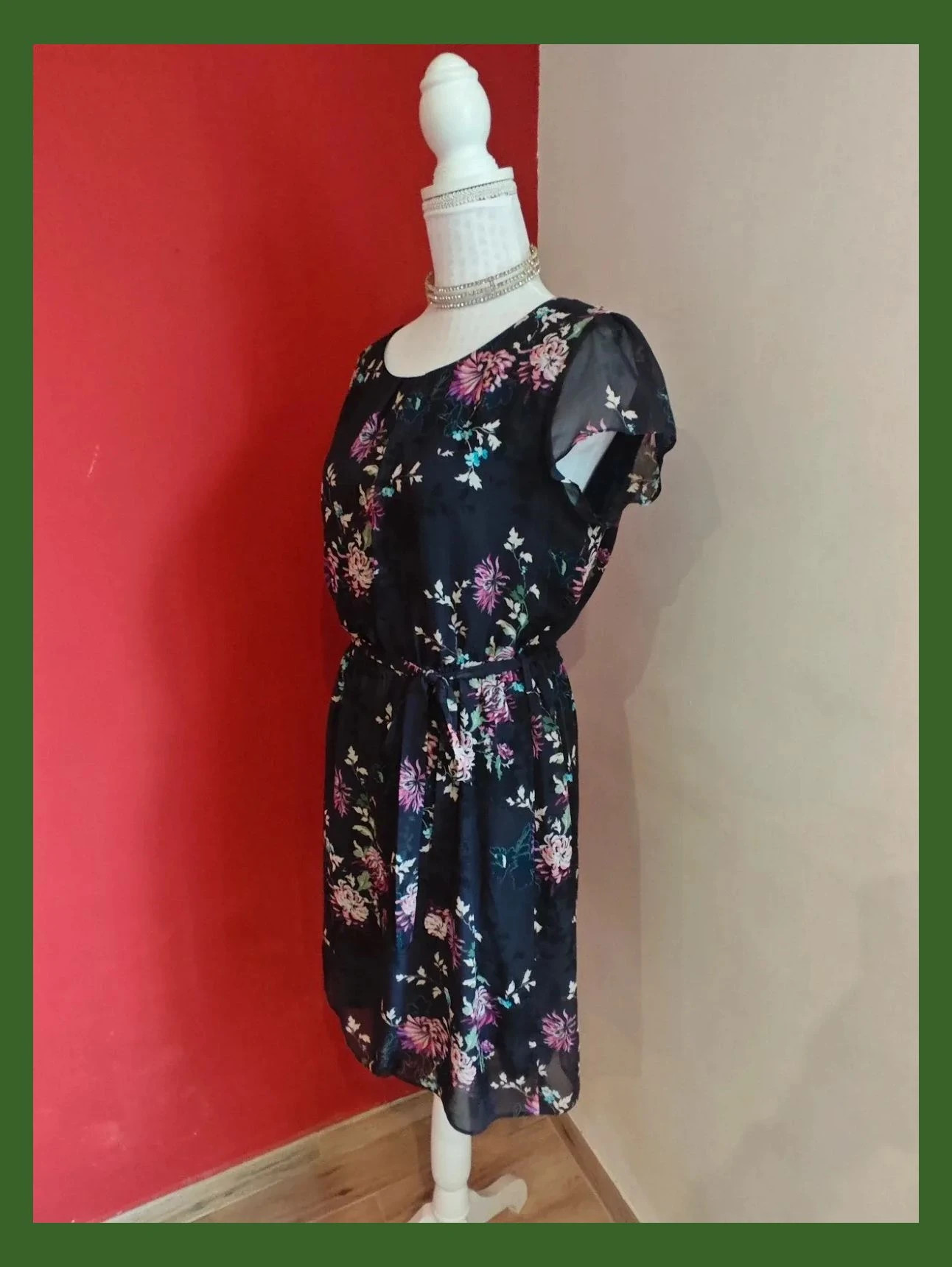 🌺 Vestido de gasa negra con estampado floral – F&F – taille XL / 42 / 14 2