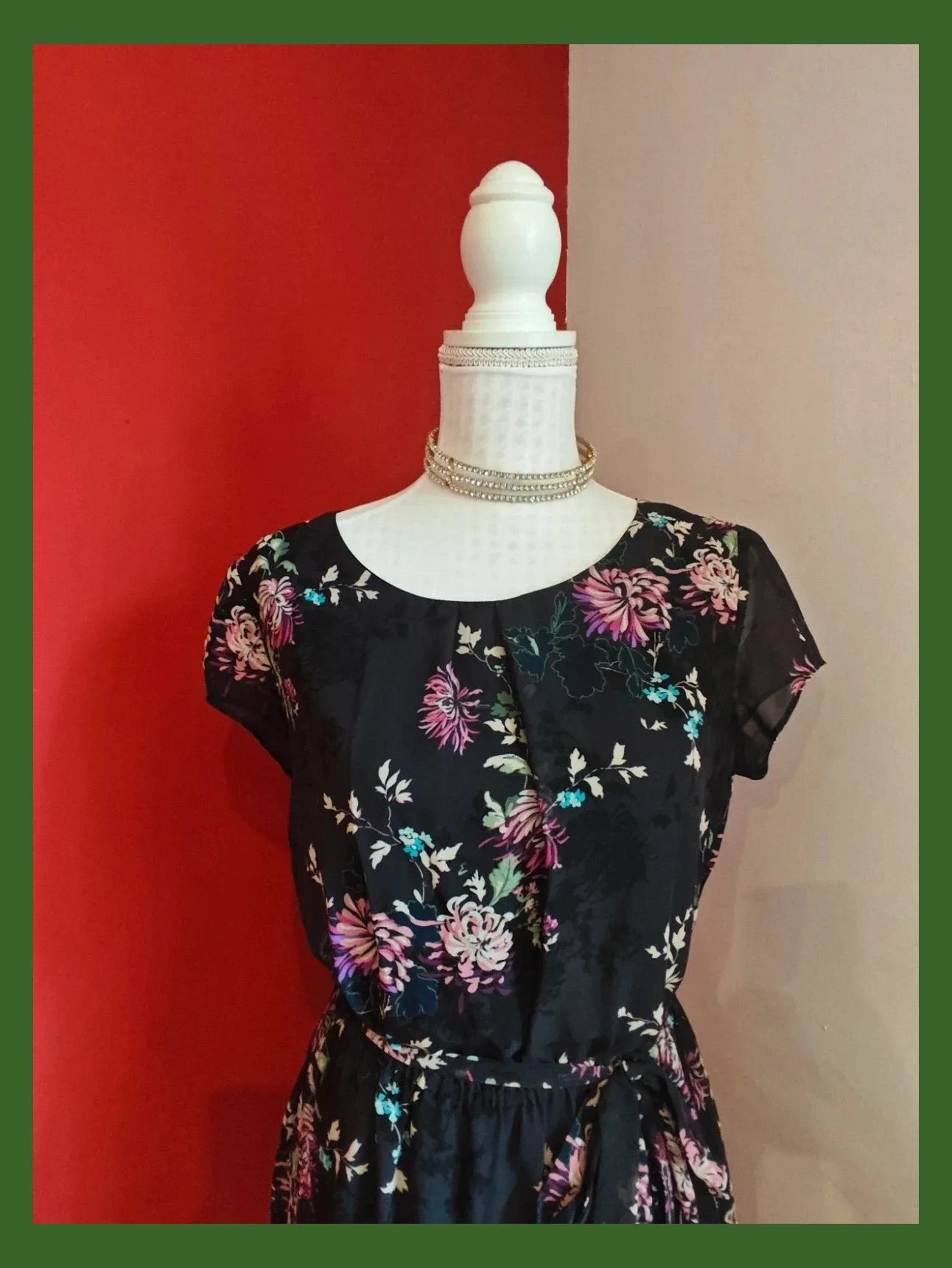🌺 Vestido de gasa negra con estampado floral – F&F – taille XL / 42 / 14 3