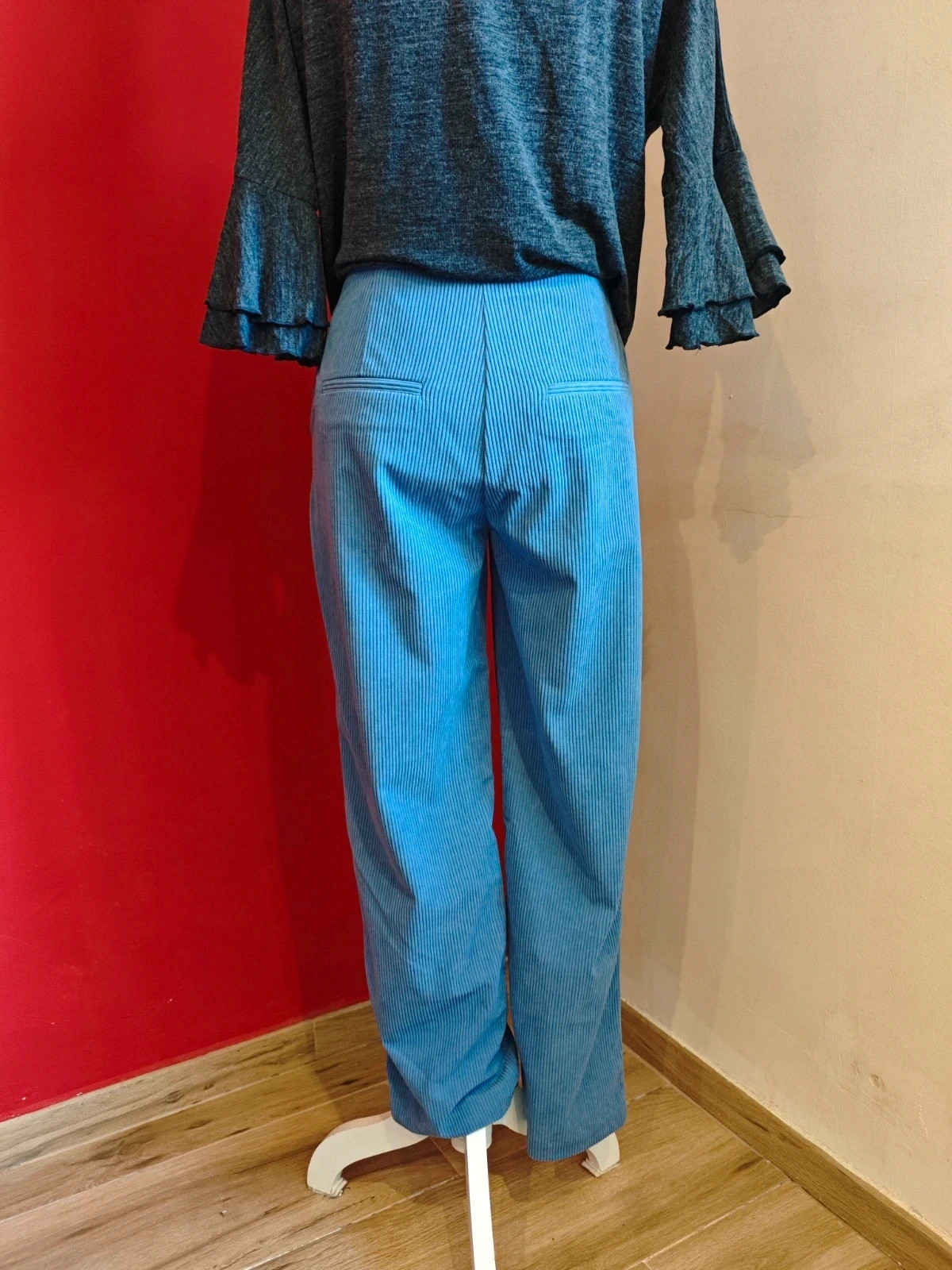 🌺 Elegante pantalón de pana azul, de Sfera – Sfera Collection – taille M / 38 / 10 5