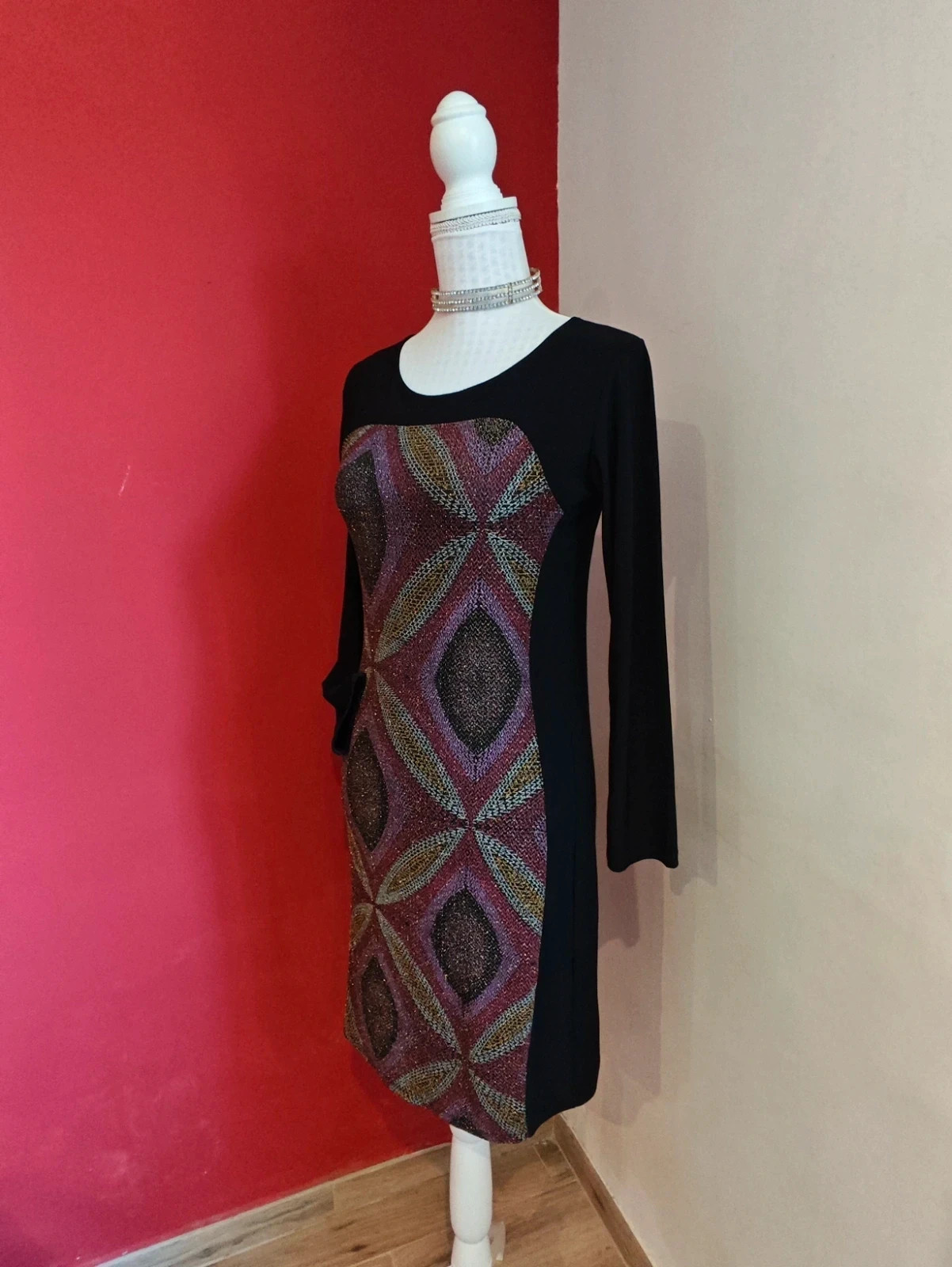 🌺Vestido negro con estampado con brillos de varios tonos en la parte delantera – Festa – taille M / 38 / 10 2