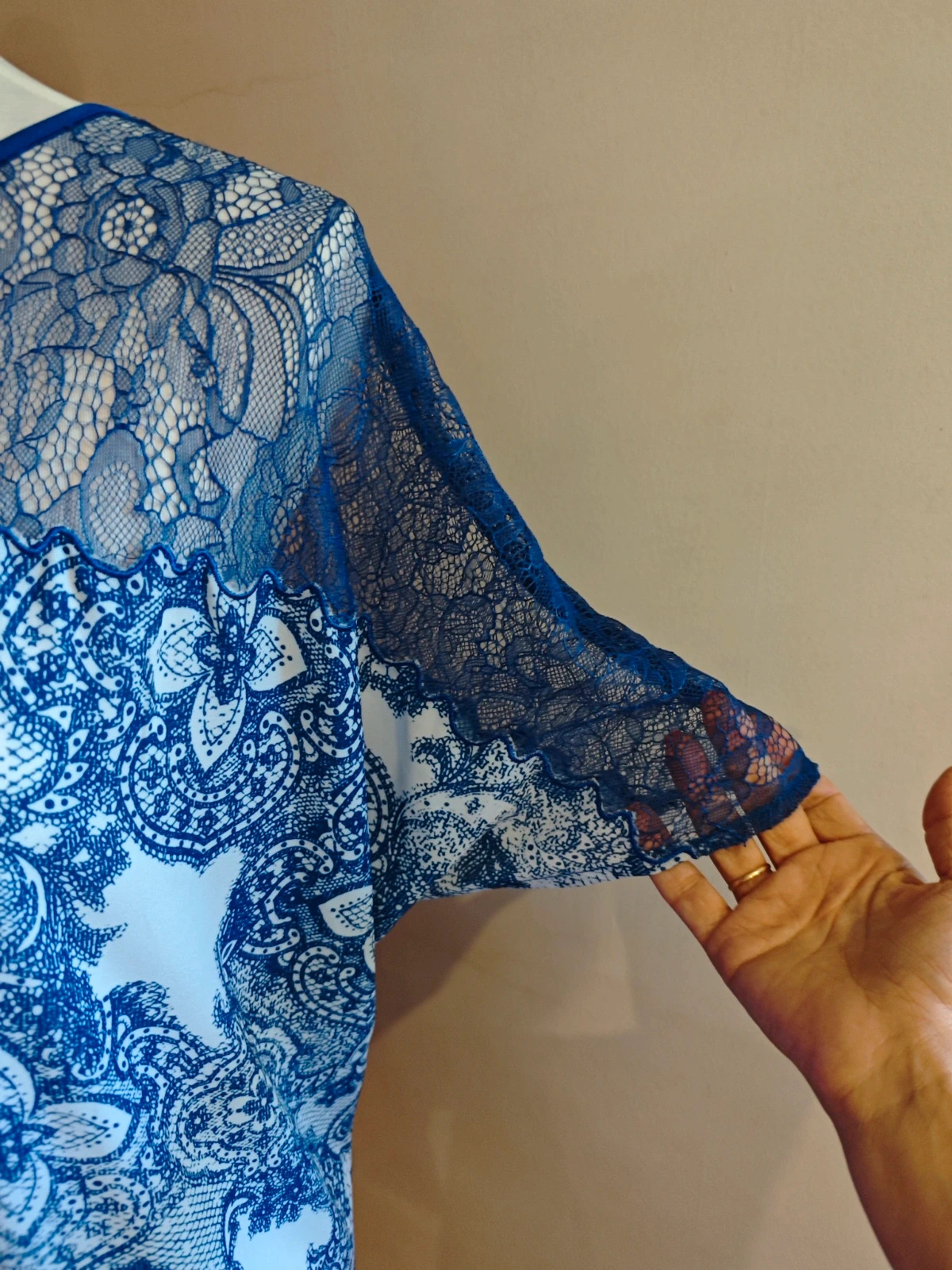 🌺Preciosa blusa asimétrica de Zeila Essential, talla 50 – Zeila essential – taille 5XL / 50 / 22 4