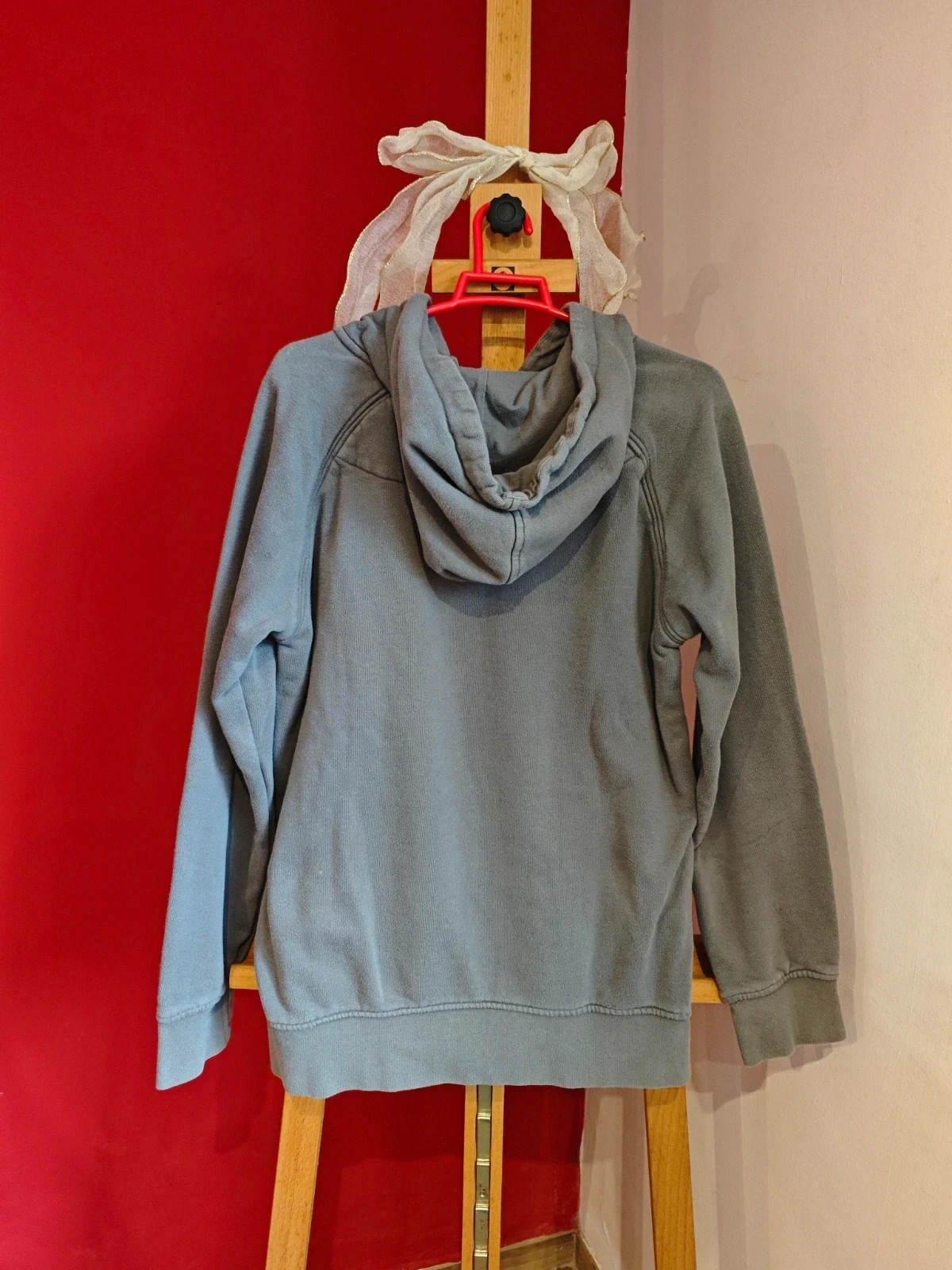 🌺 Sudadera gris con logo verde marca Nixon , talla M – Nixon – taille M 3