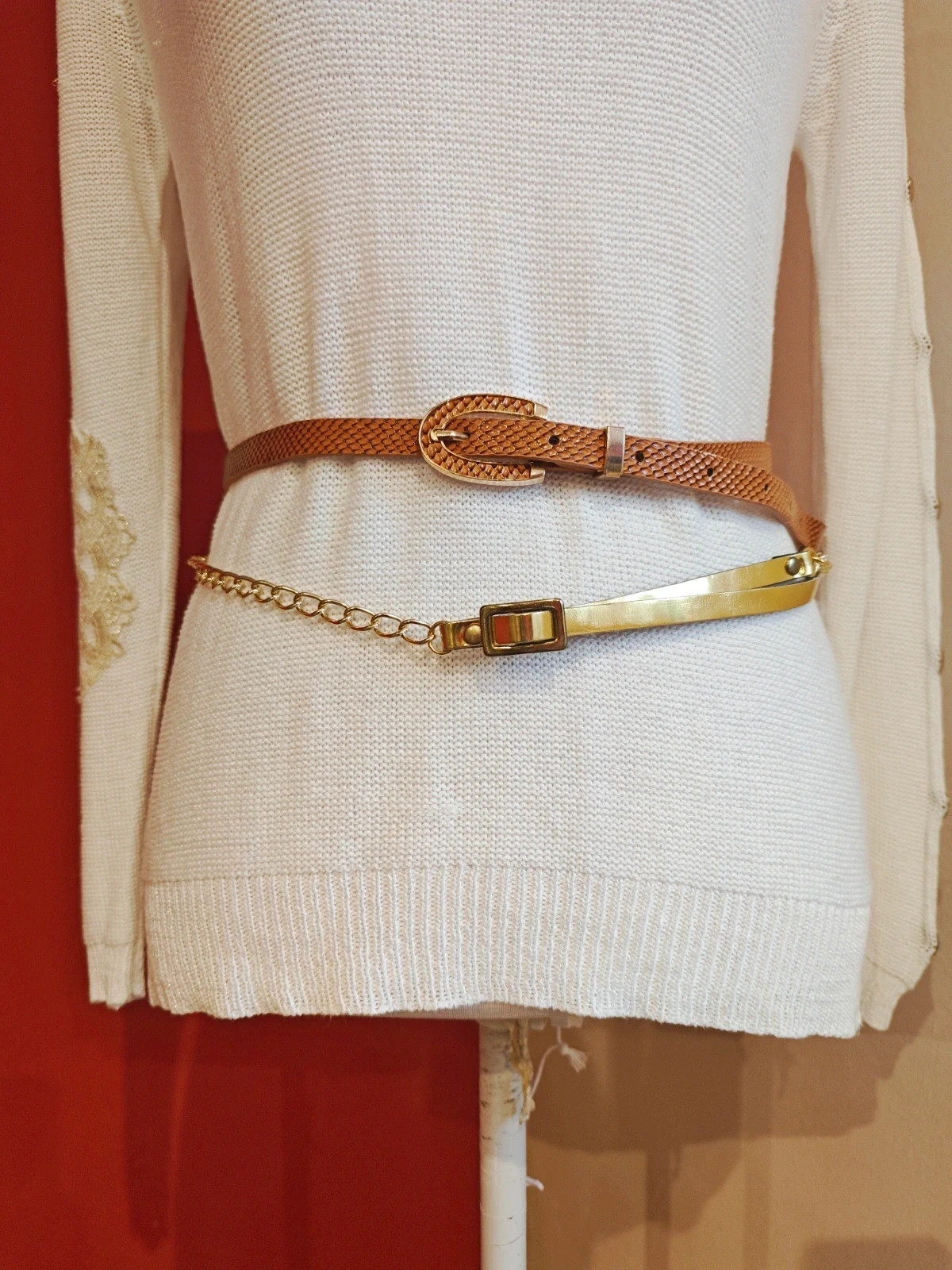 🌺Dos cinturones finos – Vintage Dressing – taille 95 cm