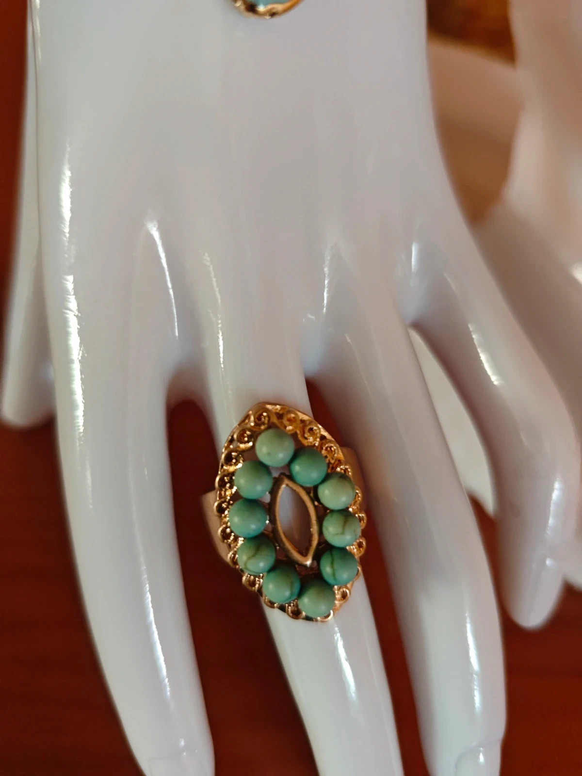 🌺 Conjunto de pulsera, pendientes y anillo dorado y turquesa – Bijou Brigitte 3
