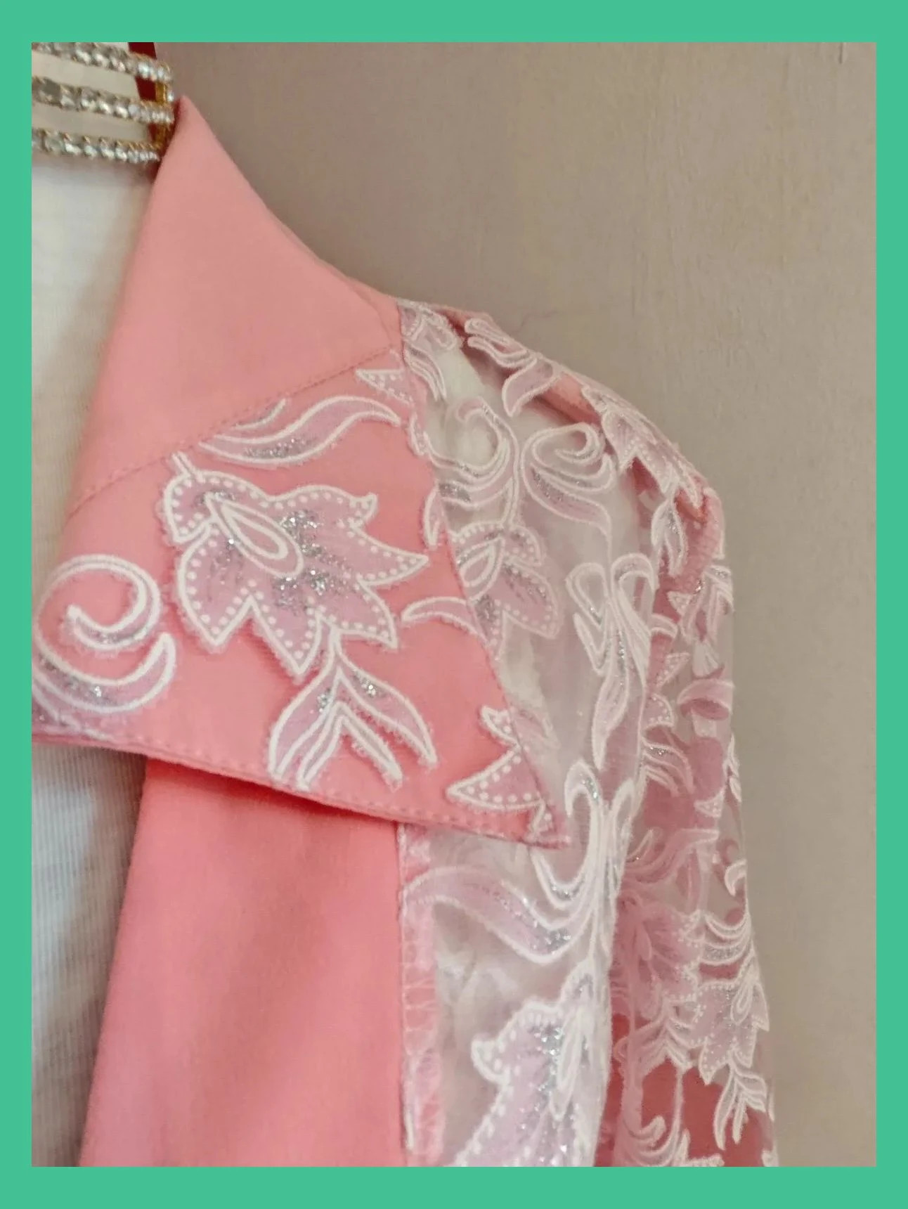 🌺 Preciosa sobrecamisa de gasa transparente con flores rosa y brillos plateados – matex – taille 4XL / 48 / 20 3