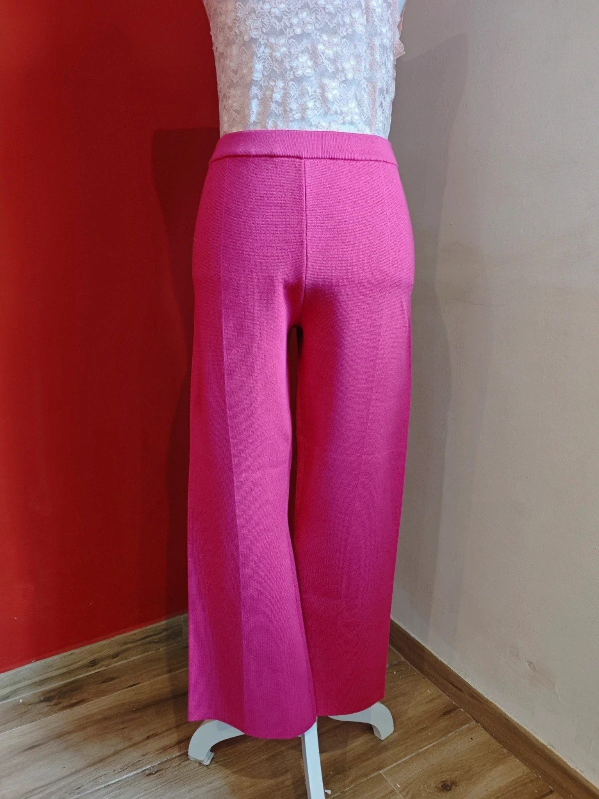 🌺 Elegante pantalón de punto fucsia con pata ancha – Sfera Collection – taille S / 36 / 8 2