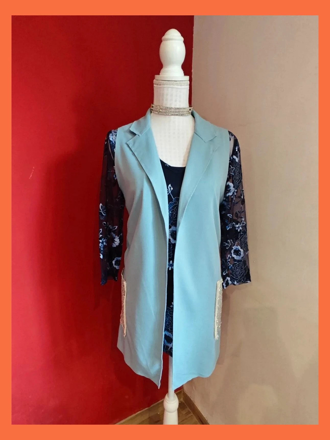 🌺 Chaleco blazer de vestir azul clarito y bolsillos con lentejuelas plateadas – Wiya – taille XXL / 44 / 16 2