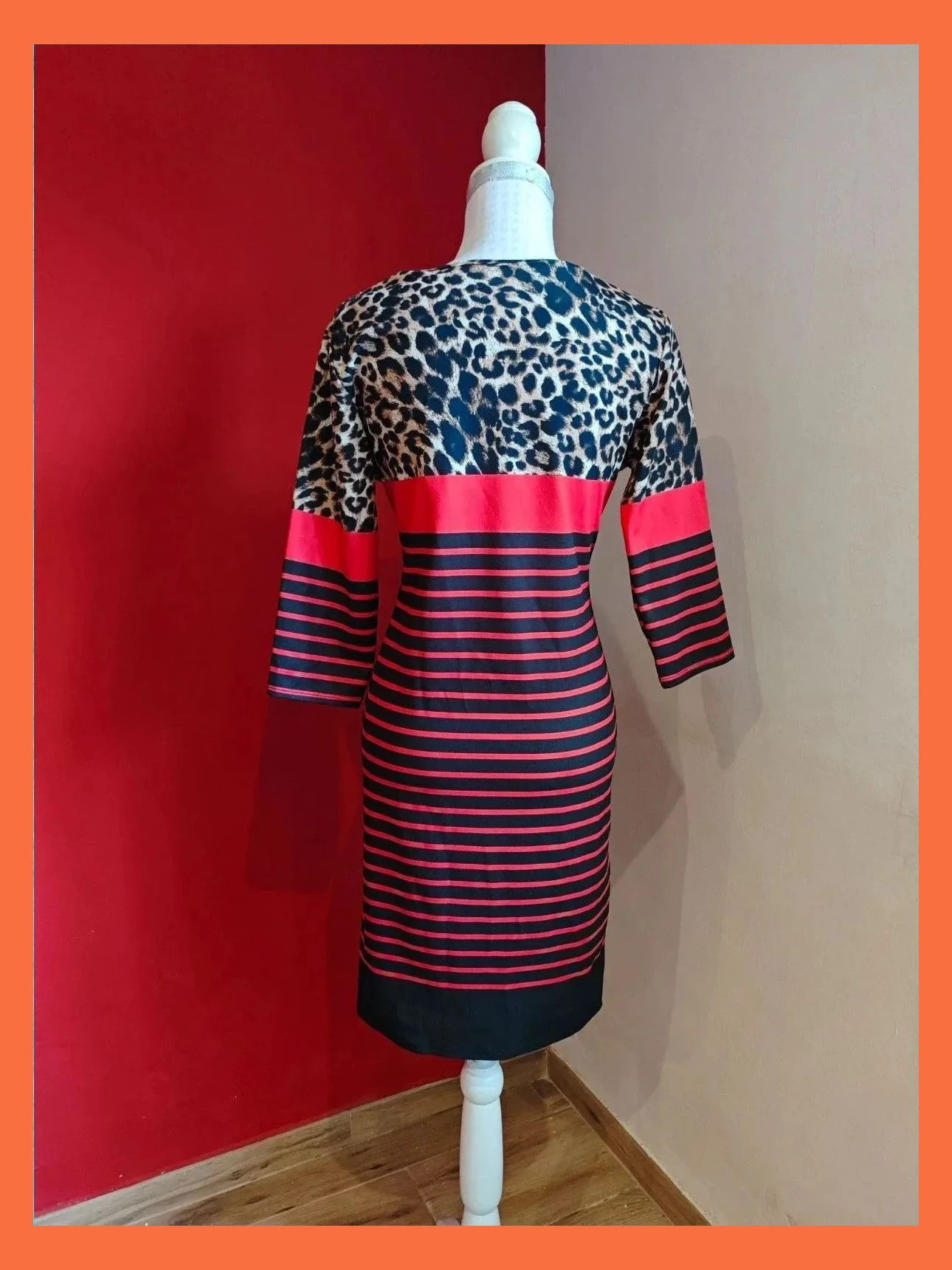 🌺 Vestido entallado con rayas rojo y negro y arriba estampado animal print – MustHaves By Elja – taille XL / 42 / 14 4