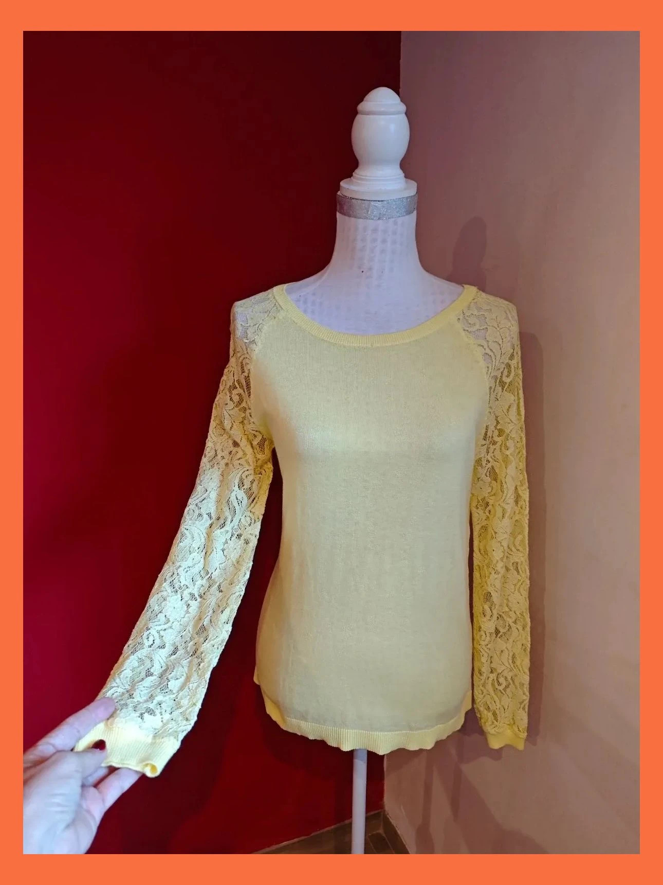 🌺Jersey fino color amarillo claro con mangas de blonda, talla M – Fórmula Joven – taille M / 38 / 10 2