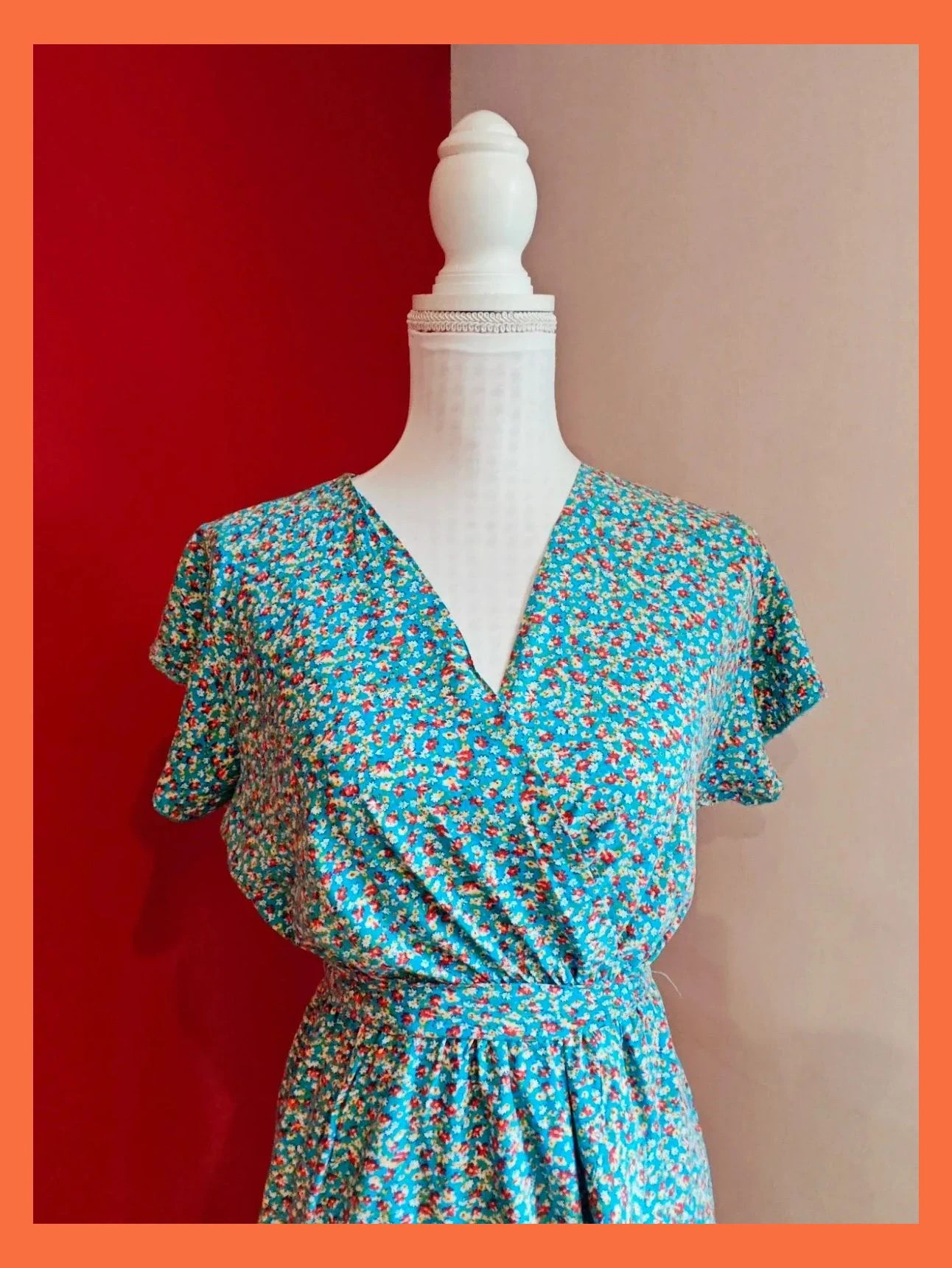 🌺 Vestido ligero azul con florecitas cruzado delante con lazo alrededor de la cintura – M-Made in Italy – taille L / 40 / 12 3