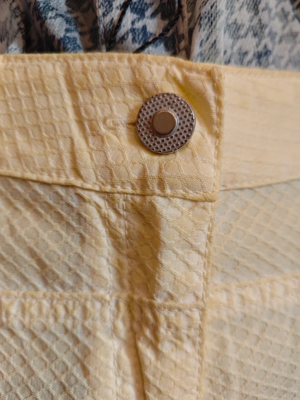 🌺 Pantalón de algodón amarillo clarito, con relieves tipo rejilla, talla 40, de Didi – Didi – taille L / 40 / 12 4