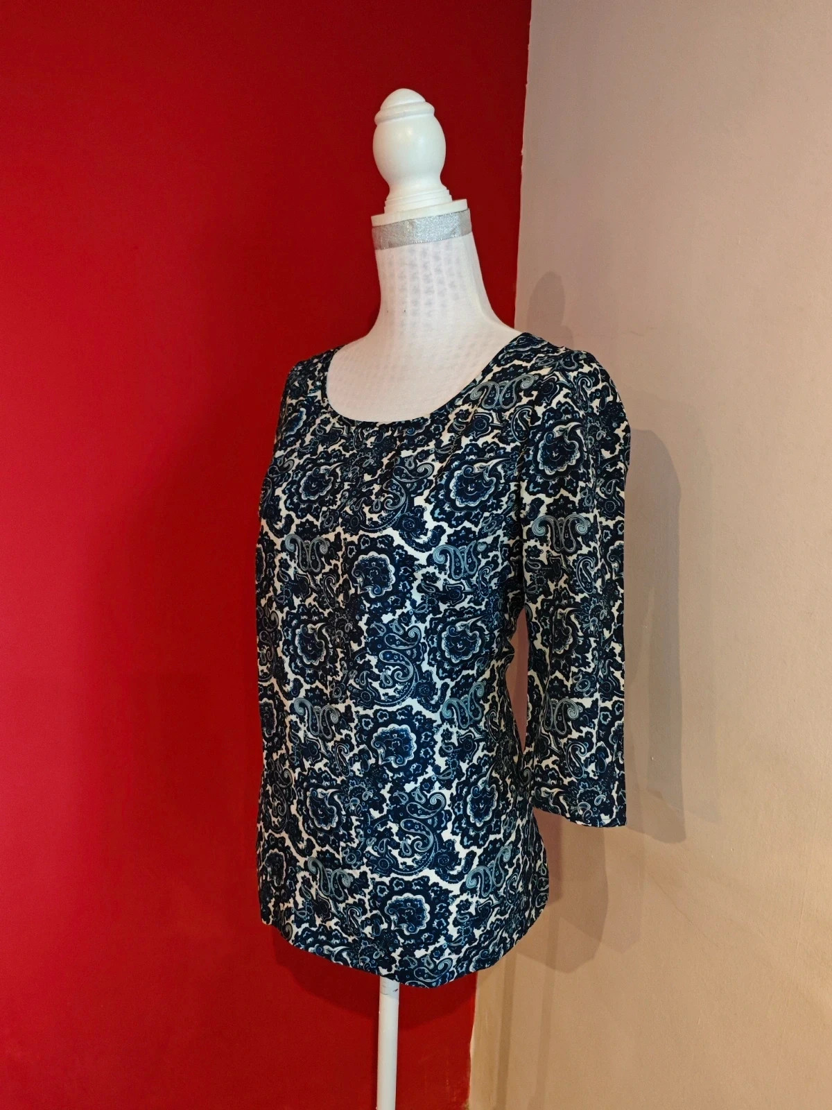 🌺Blusa estampado tonos azules y blancos, de Sfera, talla L – Sfera Casual – taille L / 40 / 12 2