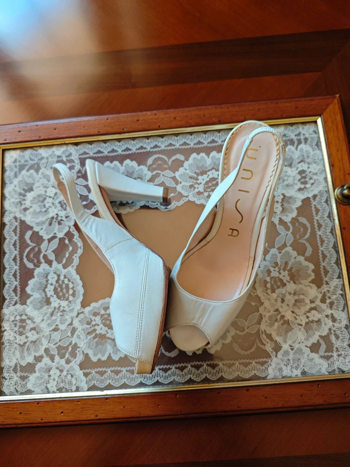 🌺 Zapatos peep toe destalonados blancos de piel – Local – taille 38 2