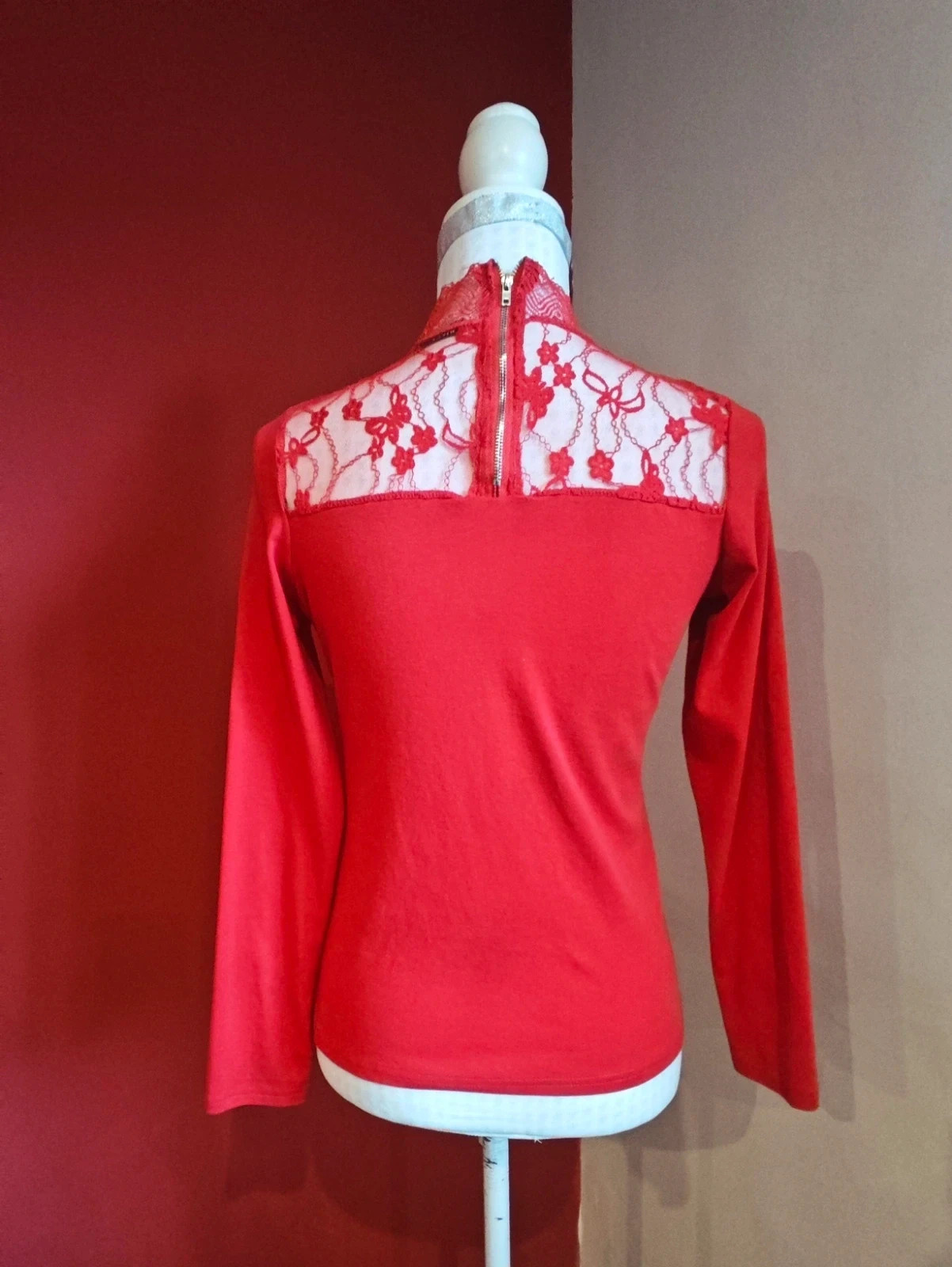 🌺Camiseta de algodón rojo con encaje en la parte de arriba – Vincenove – taille M / 38 / 10 5