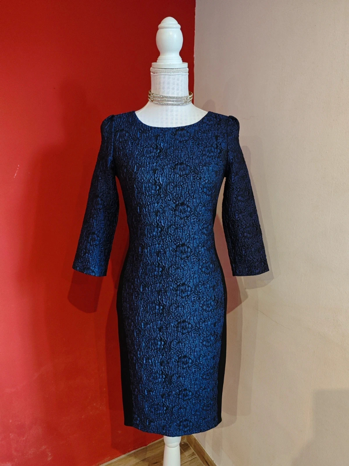 🌺Vestido de tejido jacquard tipo brocado en azul marino y negro, con bonito relieve – pompa – taille XL / 42 / 14 2