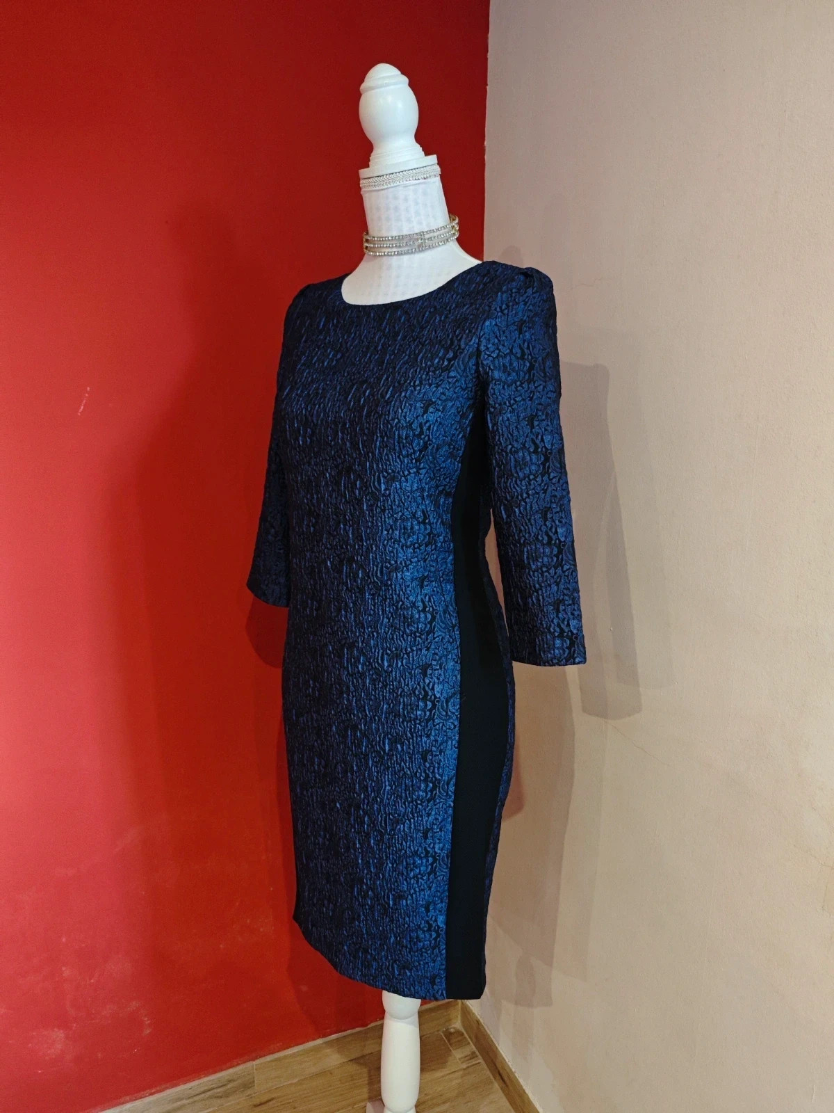 🌺Vestido de tejido jacquard tipo brocado en azul marino y negro, con bonito relieve – pompa – taille XL / 42 / 14 3