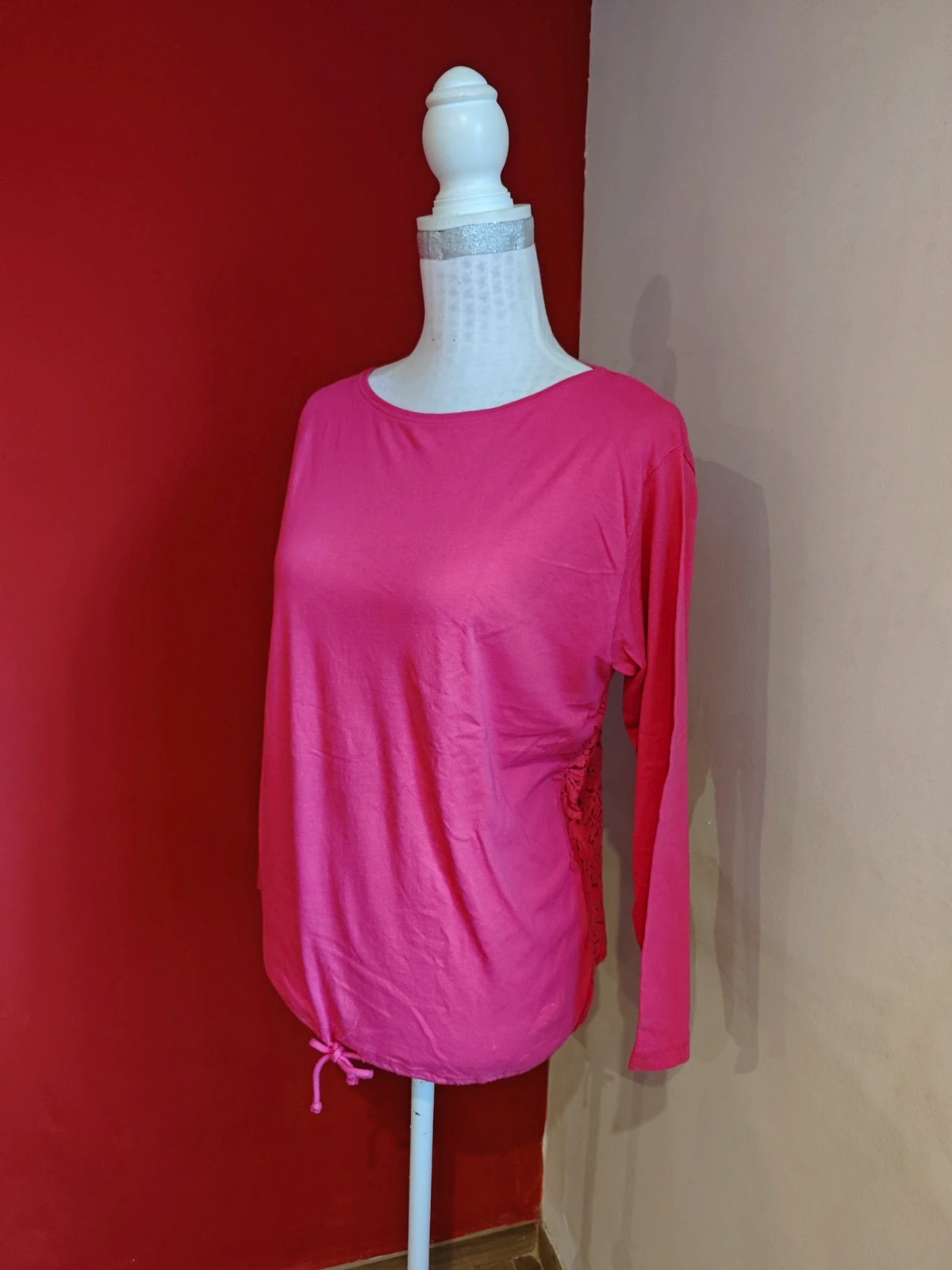 🌺 Original camiseta fucsia de algodón con espalda de blonda – Venca – taille XL / 42 / 14 4
