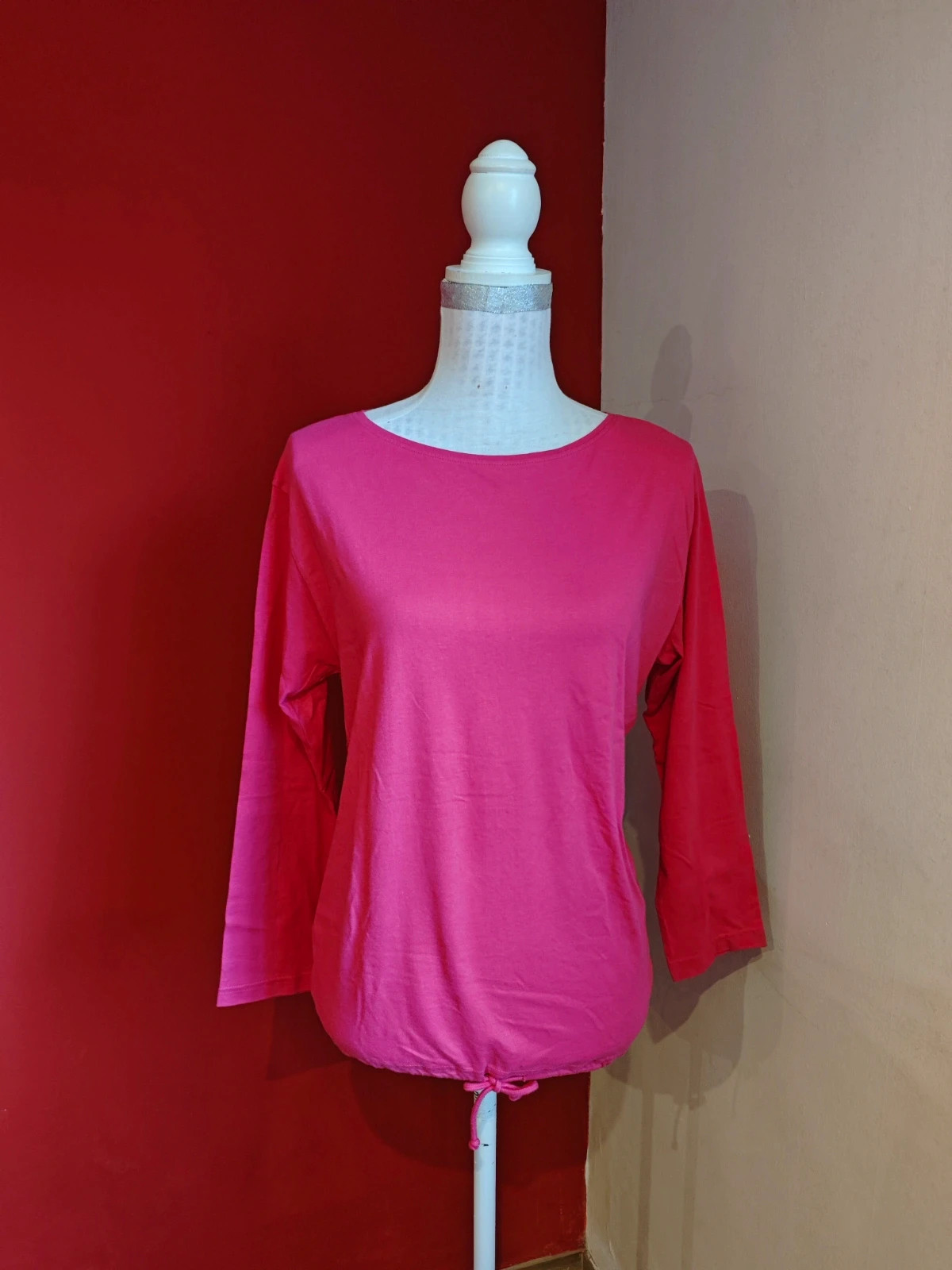 🌺 Original camiseta fucsia de algodón con espalda de blonda – Venca – taille XL / 42 / 14 3