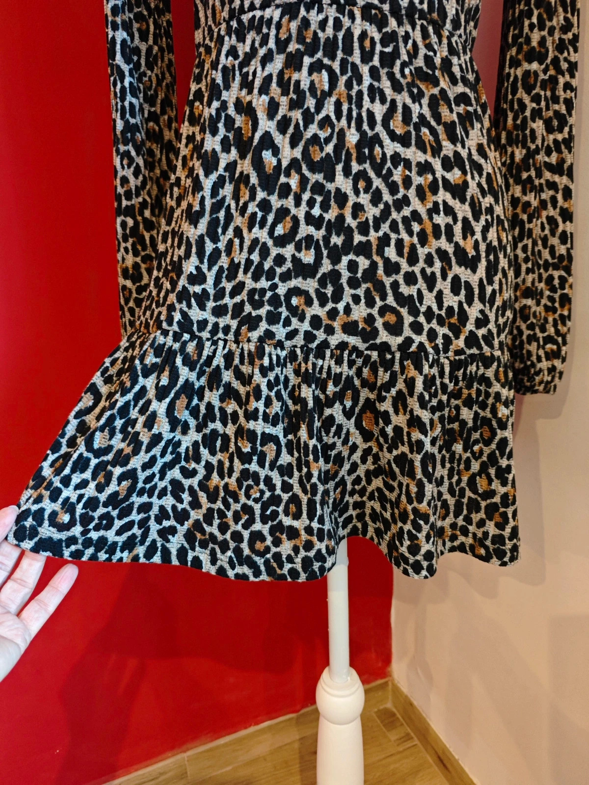 🌺 Estiloso jersey largo estampado animal print con volante – Vintage – taille L / 40 / 12 5