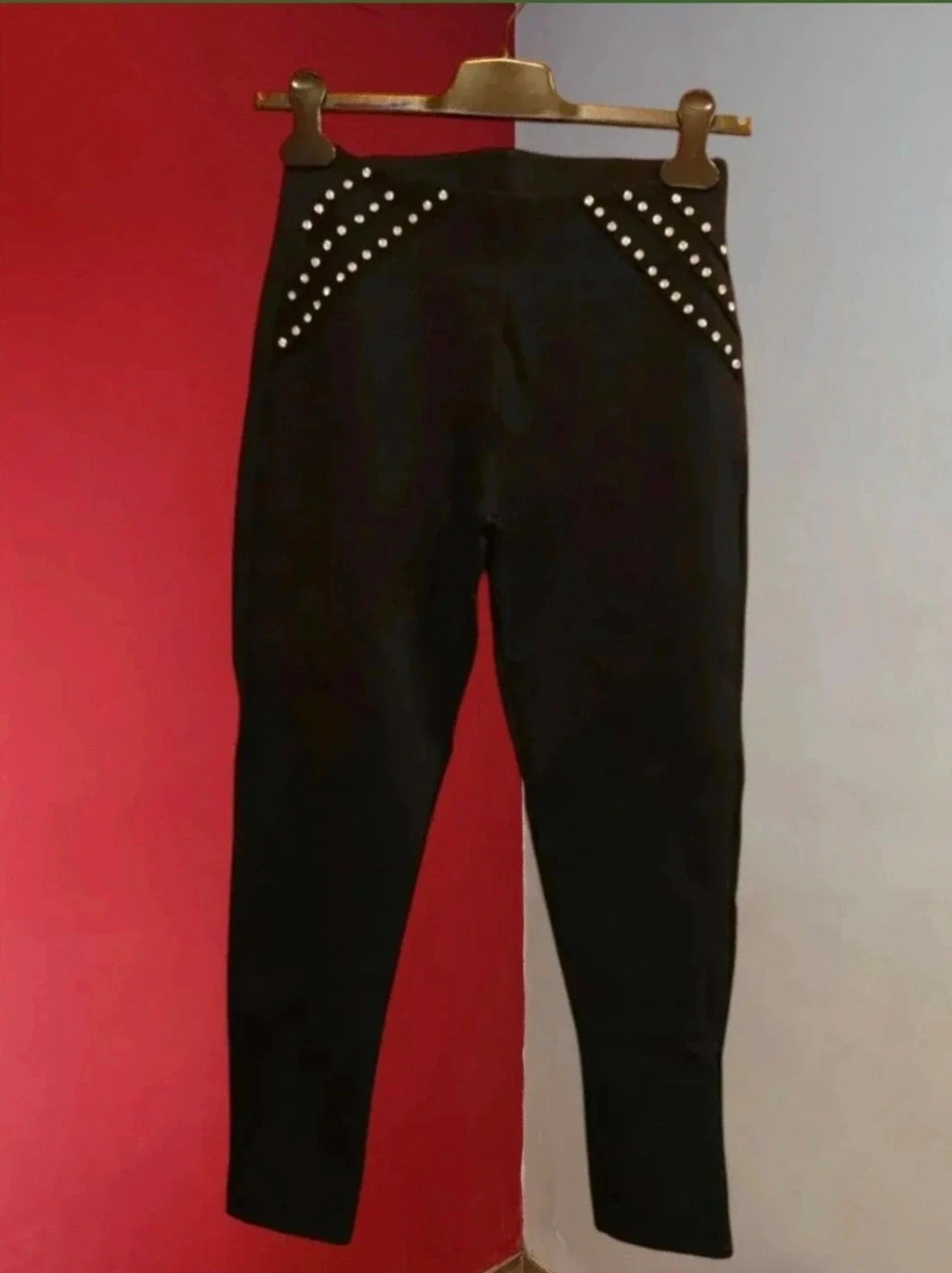 🌺Chulisimos leggins de punto negro con brillantes en la parte delantera de la cintura – taille M / 38 / 10