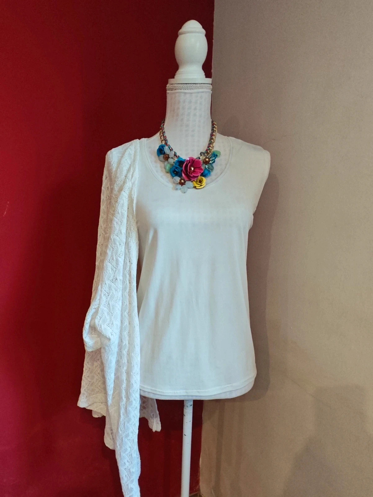 🌺 Bonito conjunto de top de tirantes anchos y rebeca de manga corta blancos – Local – taille XL / 42 / 14 4