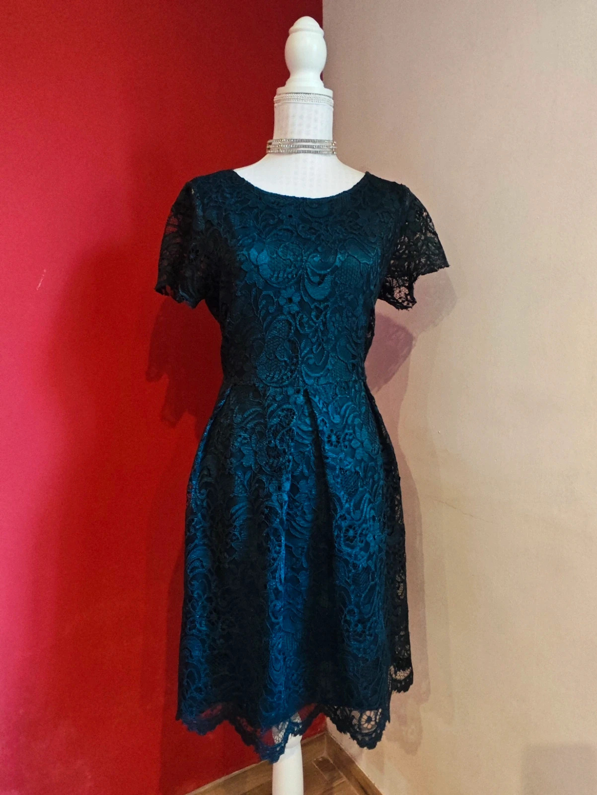 🌺Elegante vestido de blonda azul marino con vuelo en la falda – MARIELLA ROSATI – taille XXL / 44 / 16