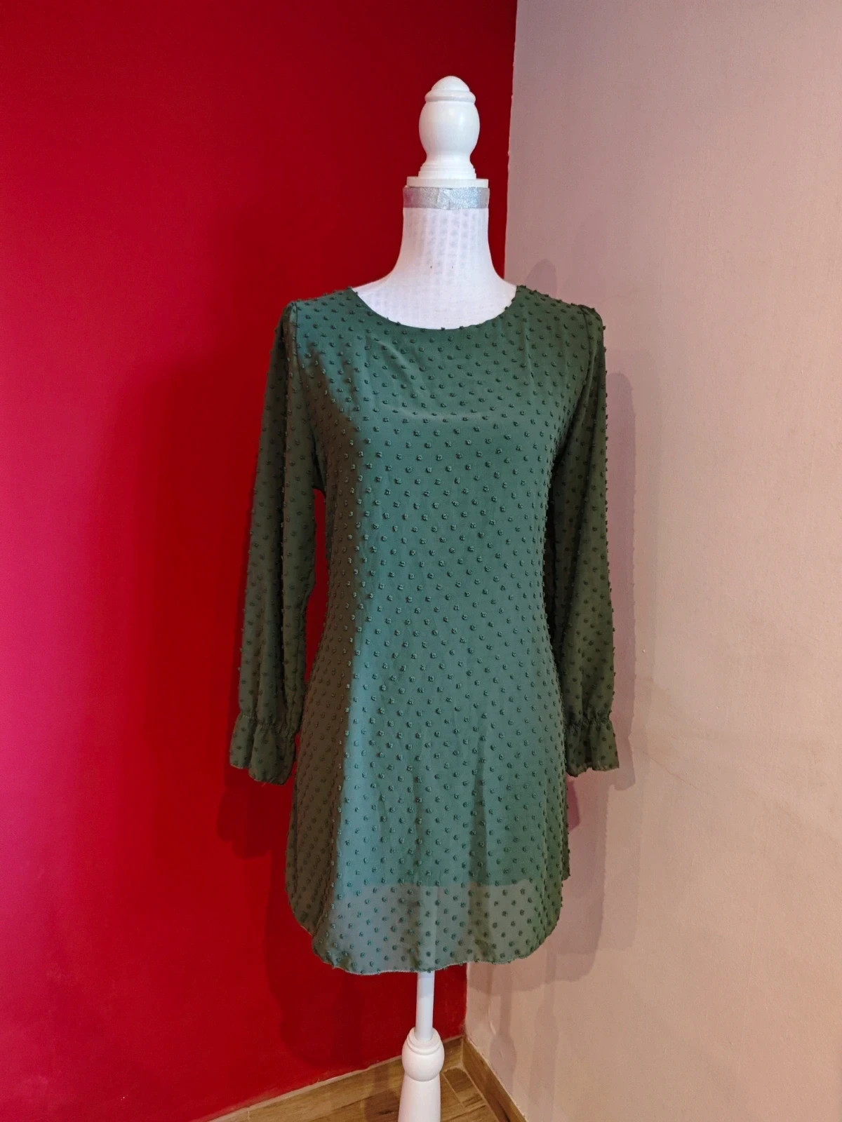 🌺Vestido de tela plumeti verde caqui