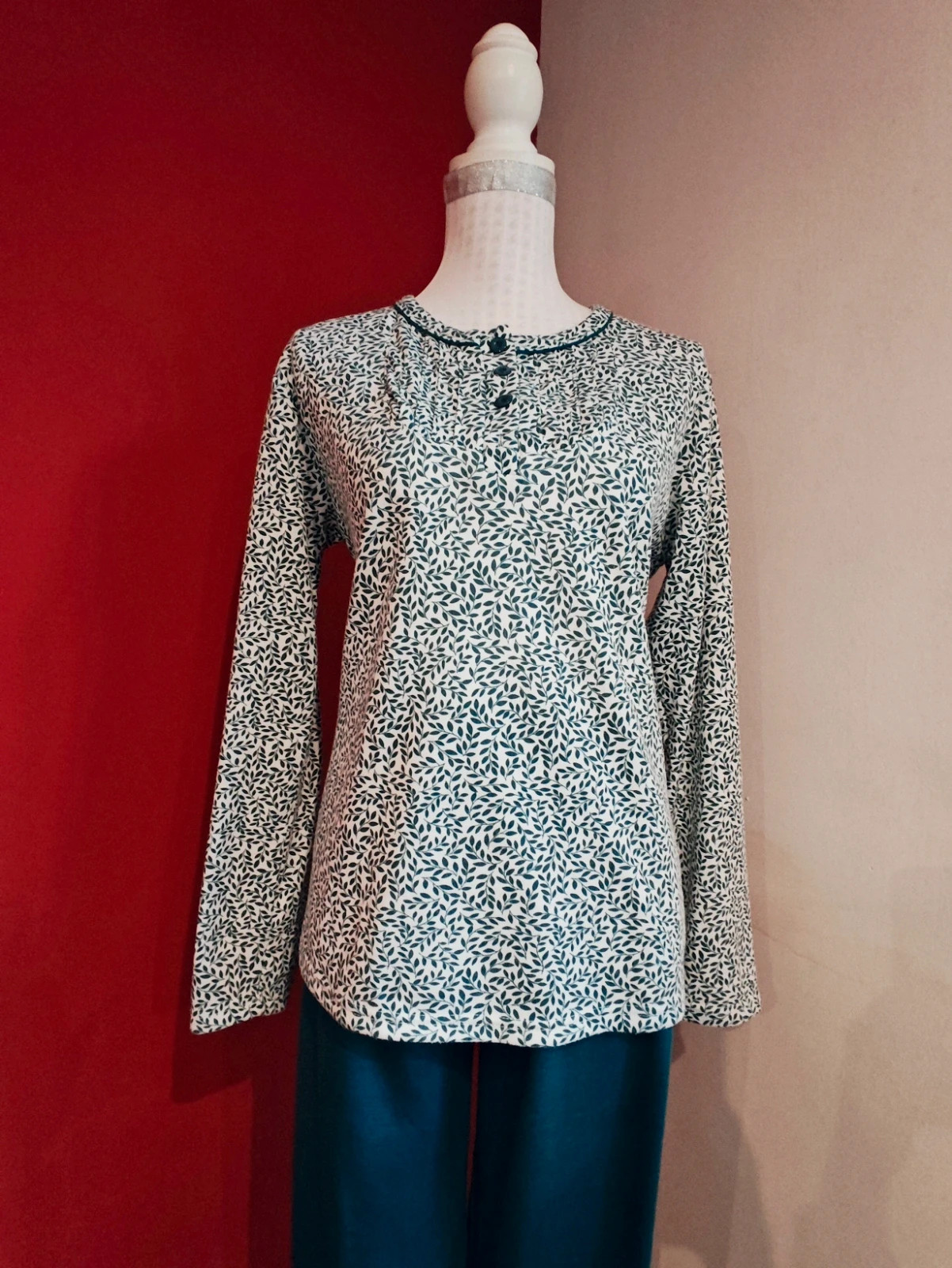 🌺Pijama de algodón 85% verde y blanco con estampado de hojas en la camiseta – Sweet Secret – taille XXL / 44 / 16 3
