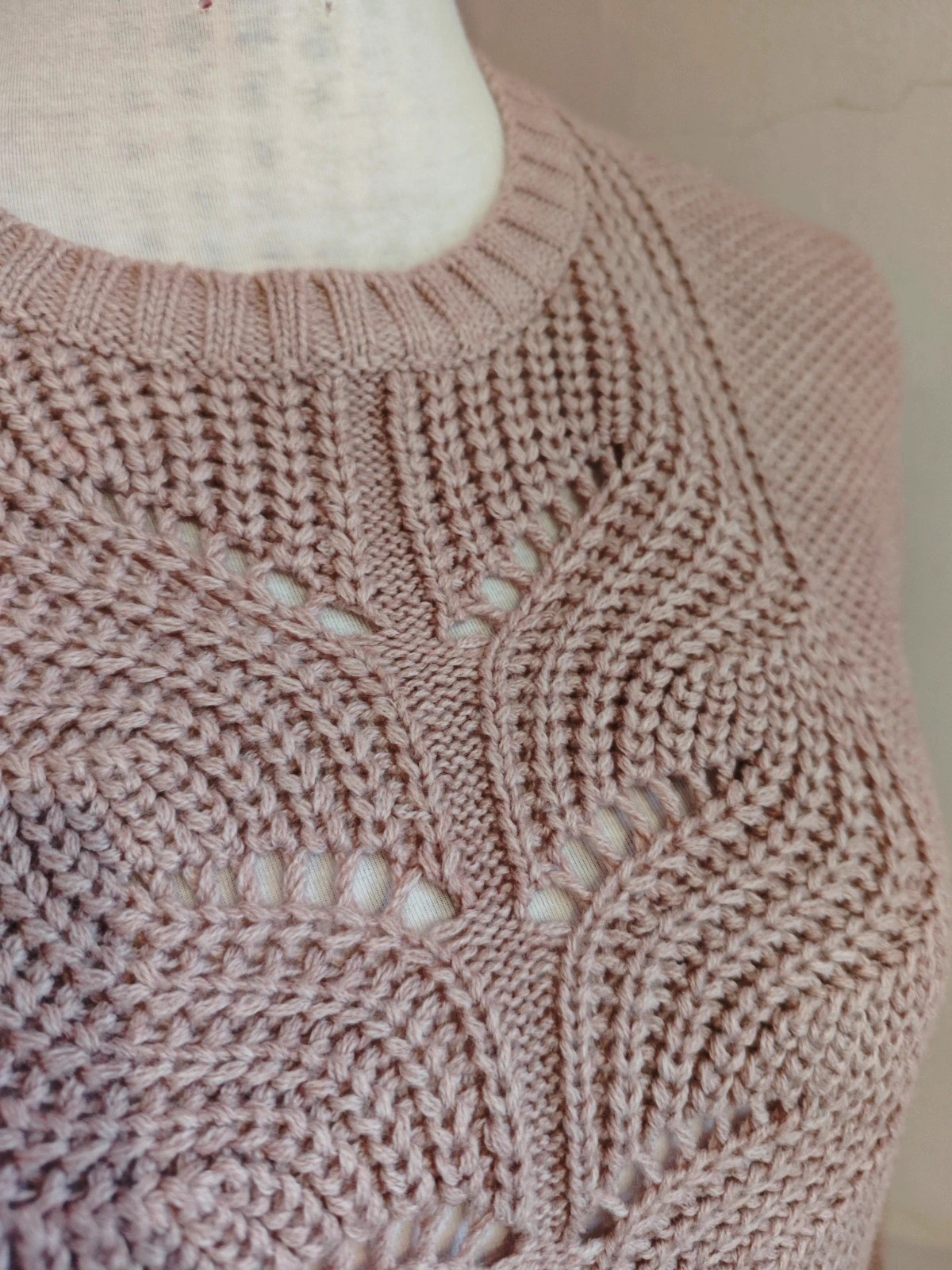 🌺 Jersey rosa con punto de ochos delante – Sfera Basic – taille XL / 42 / 14 3