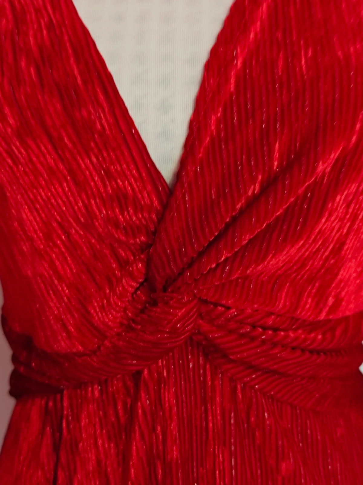 🌺 Precioso vestido rojo de punto plisado con hilos de lurex – taille XL / 42 / 14 4