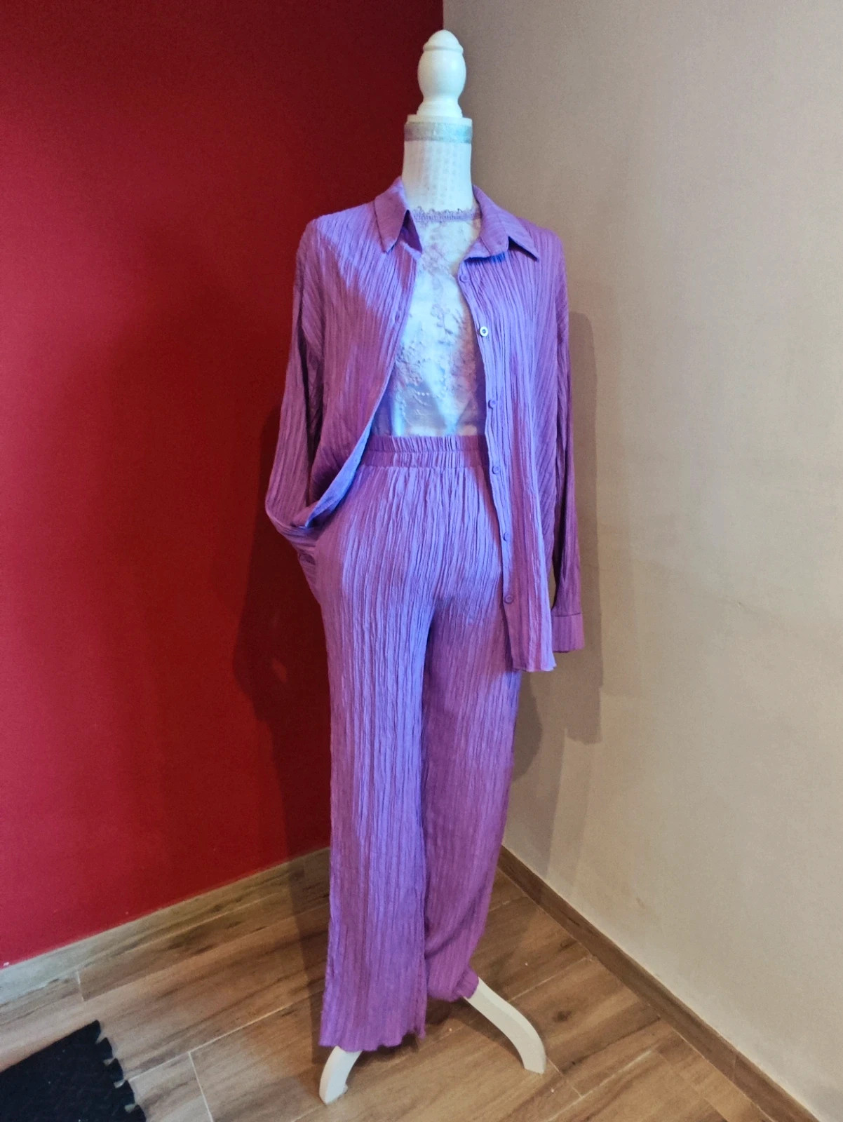 🌺 Precioso traje de sobrecamisa y pantalón lila tela efecto arrugadito – salants – taille M / 38 / 10 2