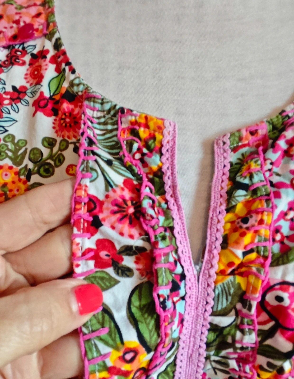 🌺Vestido de algodón estampado floral con volantes delante y cinta de crochet rosa – Tonala – taille XL / 42 / 14 5