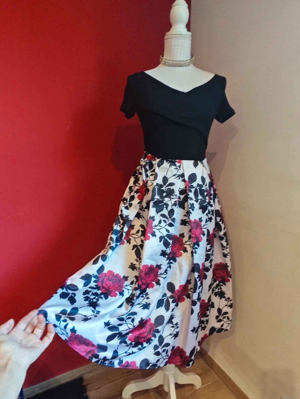 🌺 Elegante vestido combinado punto negro y falda maxi estampado floral – taille XS / 34 / 6 2