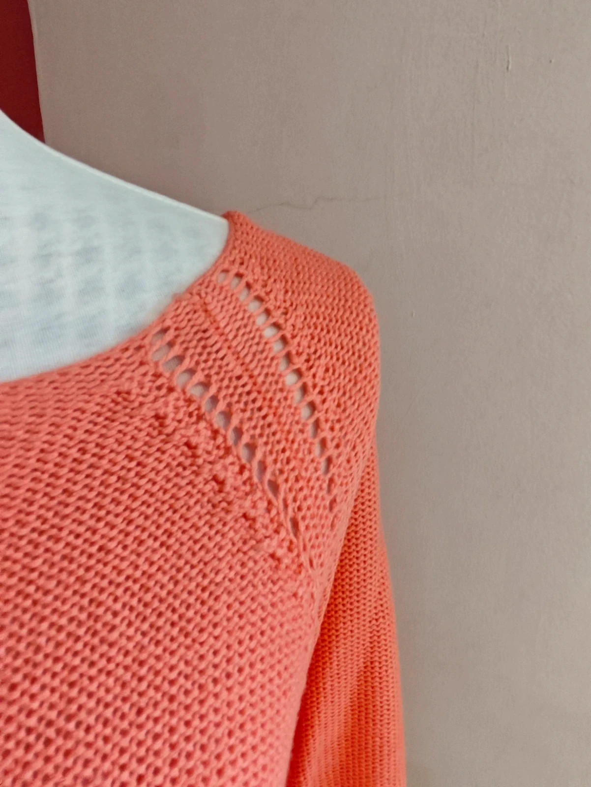 🌺Bonita camiseta de punto tono coral con bajo redondeado – Easy Wear – taille L / 40 / 12 4
