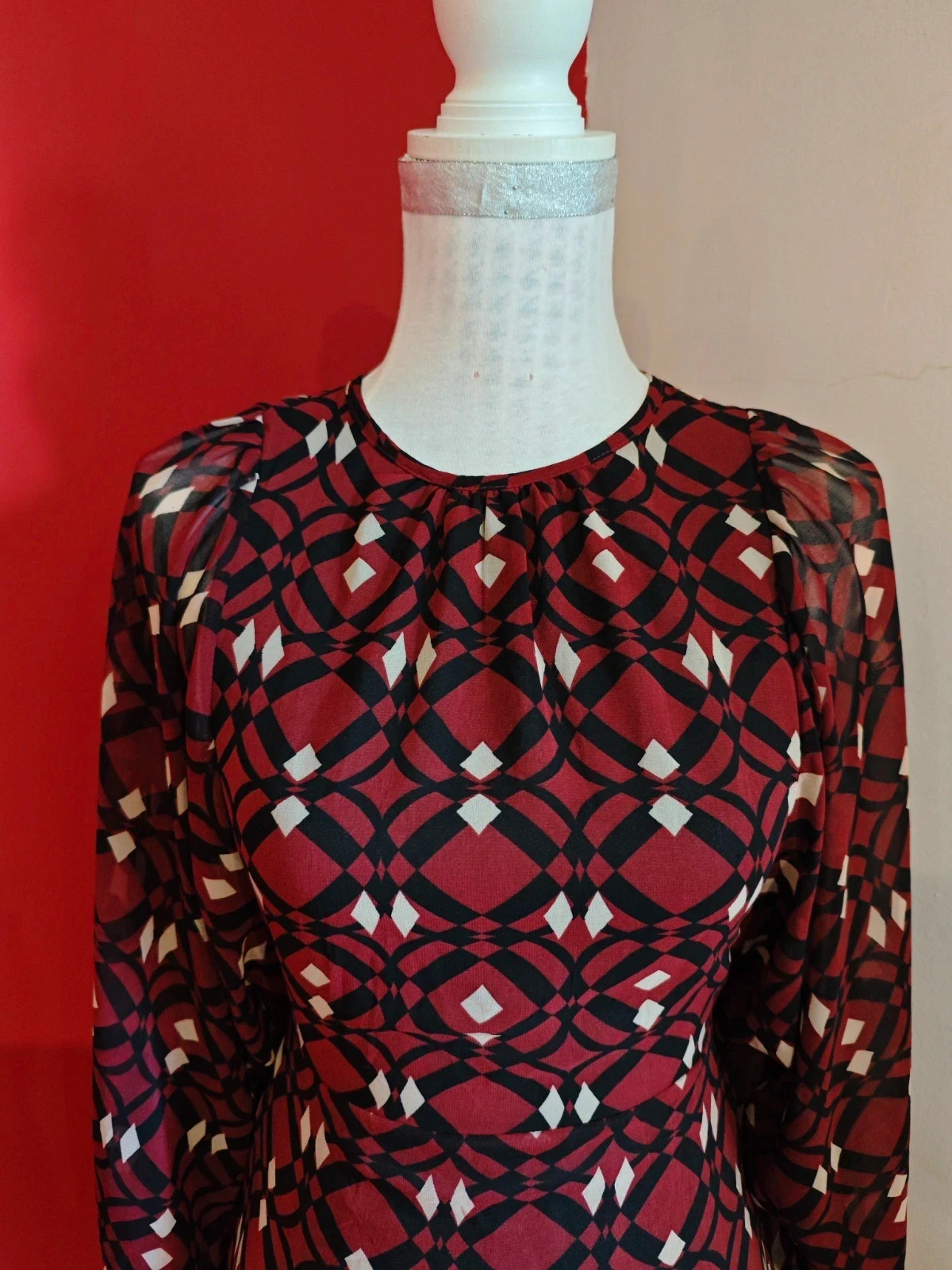 🌺Vestido mini de gasa tono caldera con estampado geométrico en negro y beige – Zara – taille XS / 34 / 6 4