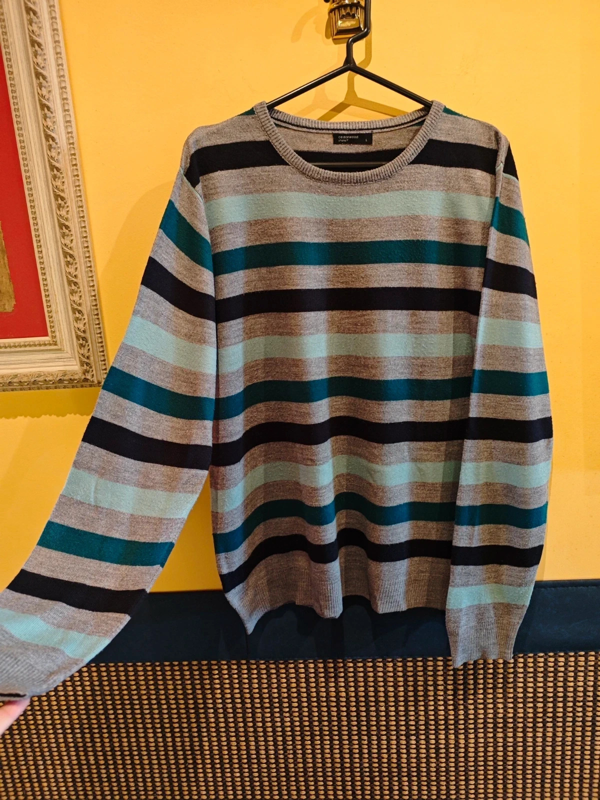 🌺 Cómodo jersey de cuello redondo con franjas grises, negras y tonos verdes – Cedar Wood State – taille XL 2