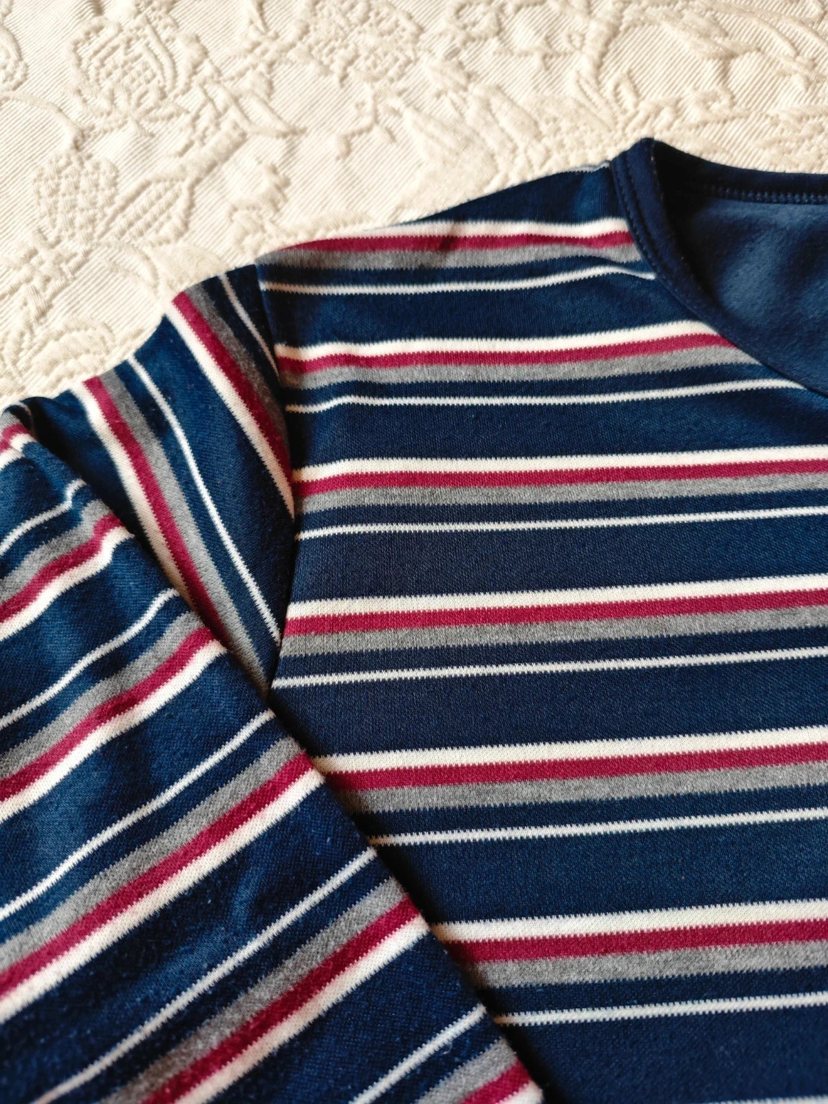 🌺Pijama color azul marino y rayas blancas, grises y granate arriba – pijama juanitos – taille M 2