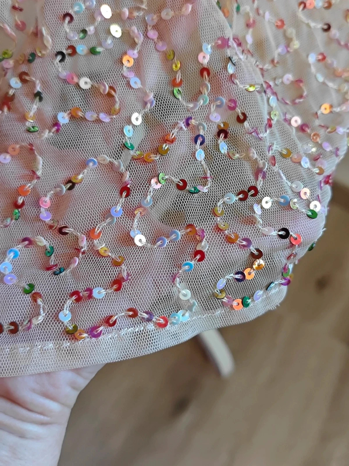 🌺Divino vestido de gasa dorada con lentejuelas, de Asos – ASOS – taille M / 38 / 10 5