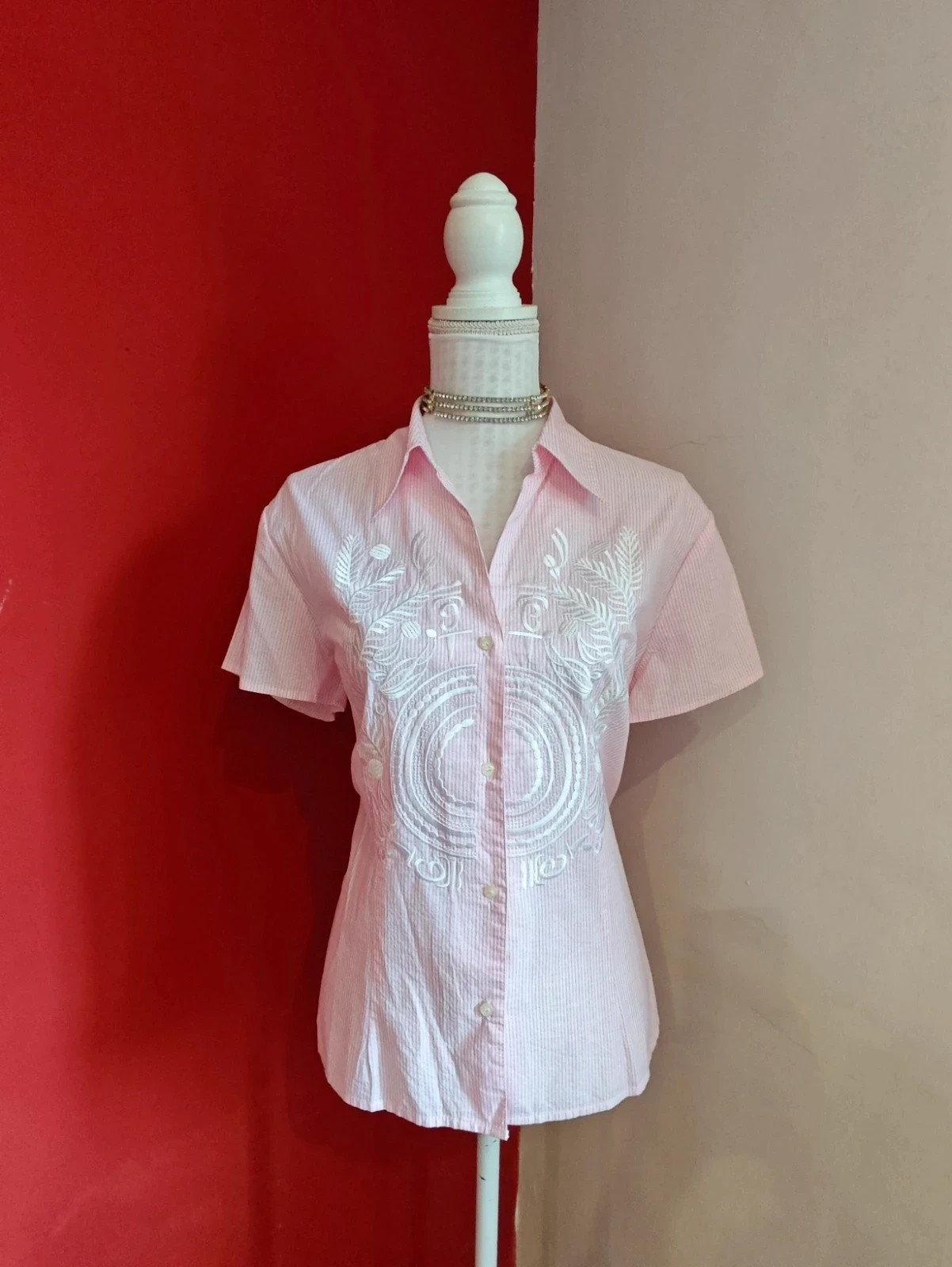 🌺Camisa de algodón con rayas blancas y rosa y bordados – Jaramago – taille XXXL / 46 / 18 3
