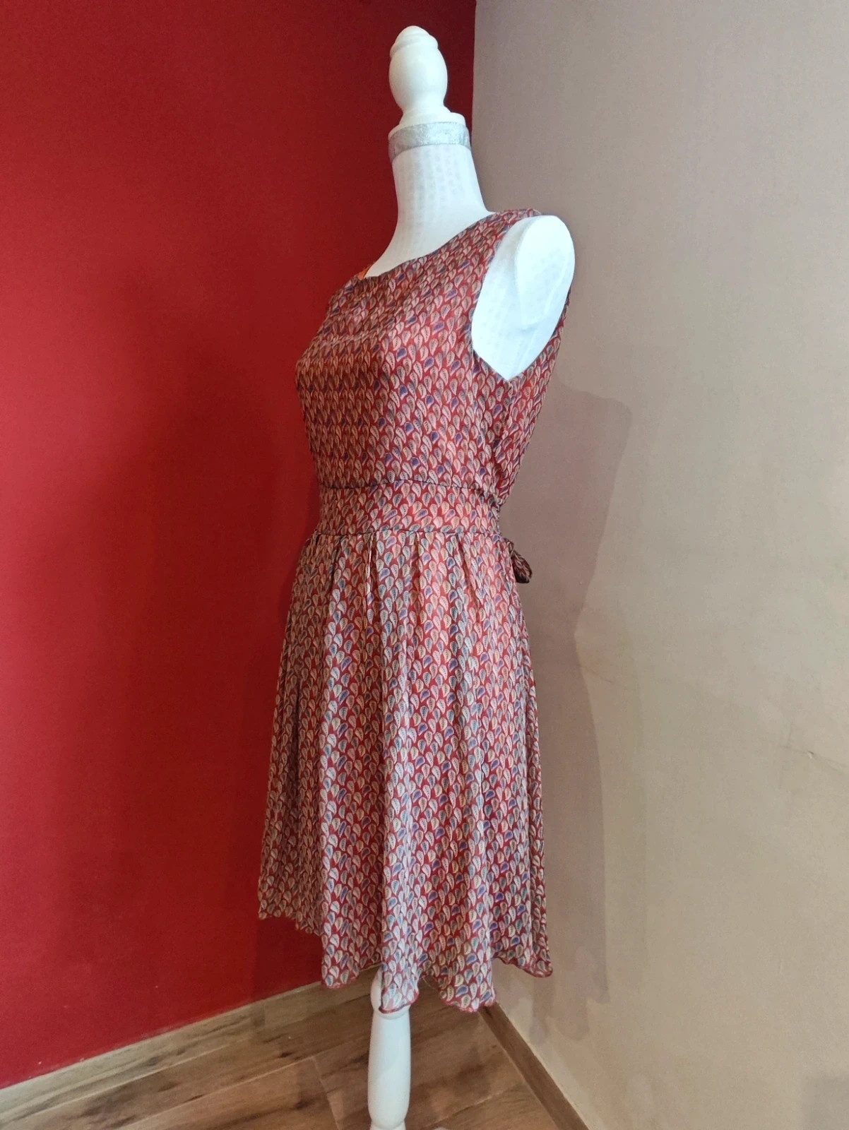 🌺Vestido de gasa burdeos con florecitas tonos crema y gris con lazo – Shikka London – taille L / 40 / 12 4