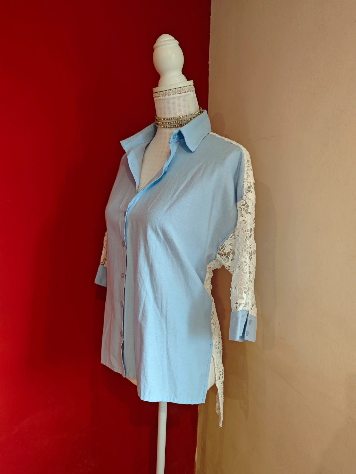 🌺 Camisa azul con crochet blanco en mangas y espalda – VerySimple – taille XXXL / 46 / 18 3