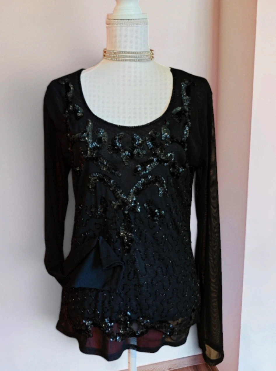 🌺Blusa de gasa negra con lentejuelas
