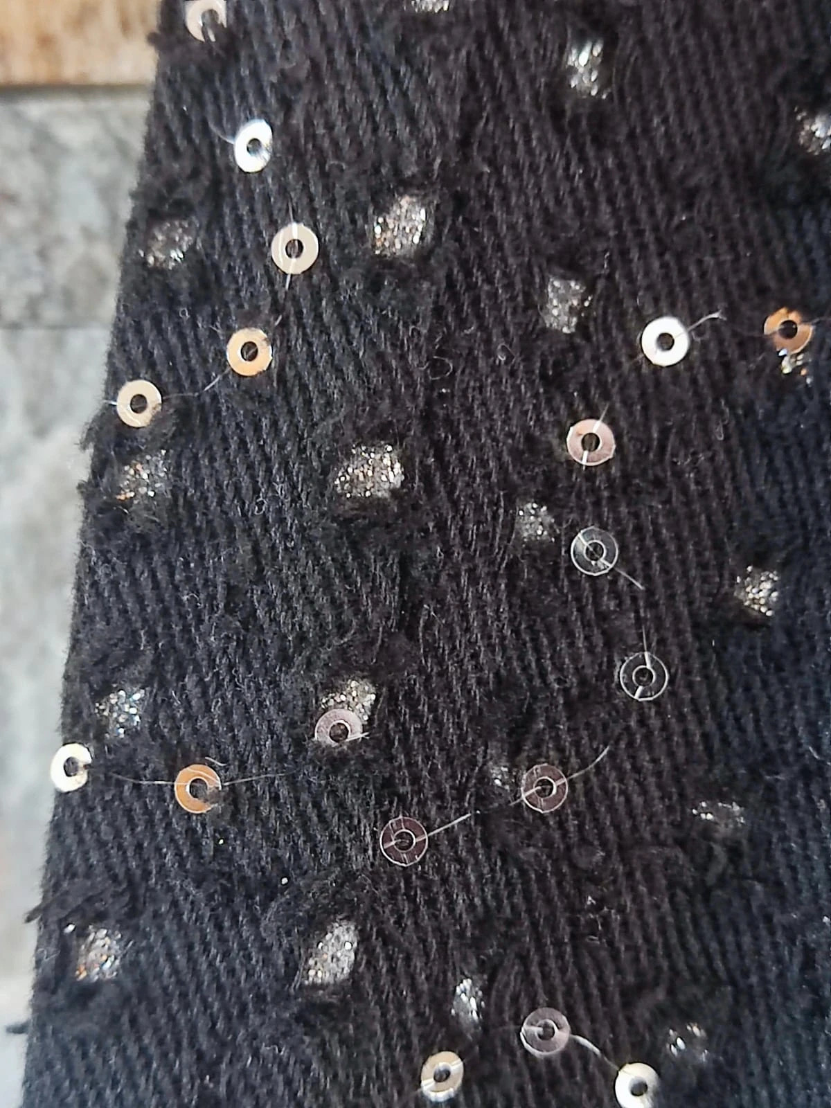 🌺 Exclusivo pantalón vaquero negro con lentejuelas súper bonito, de See See – See See – taille M / 38 / 10 3