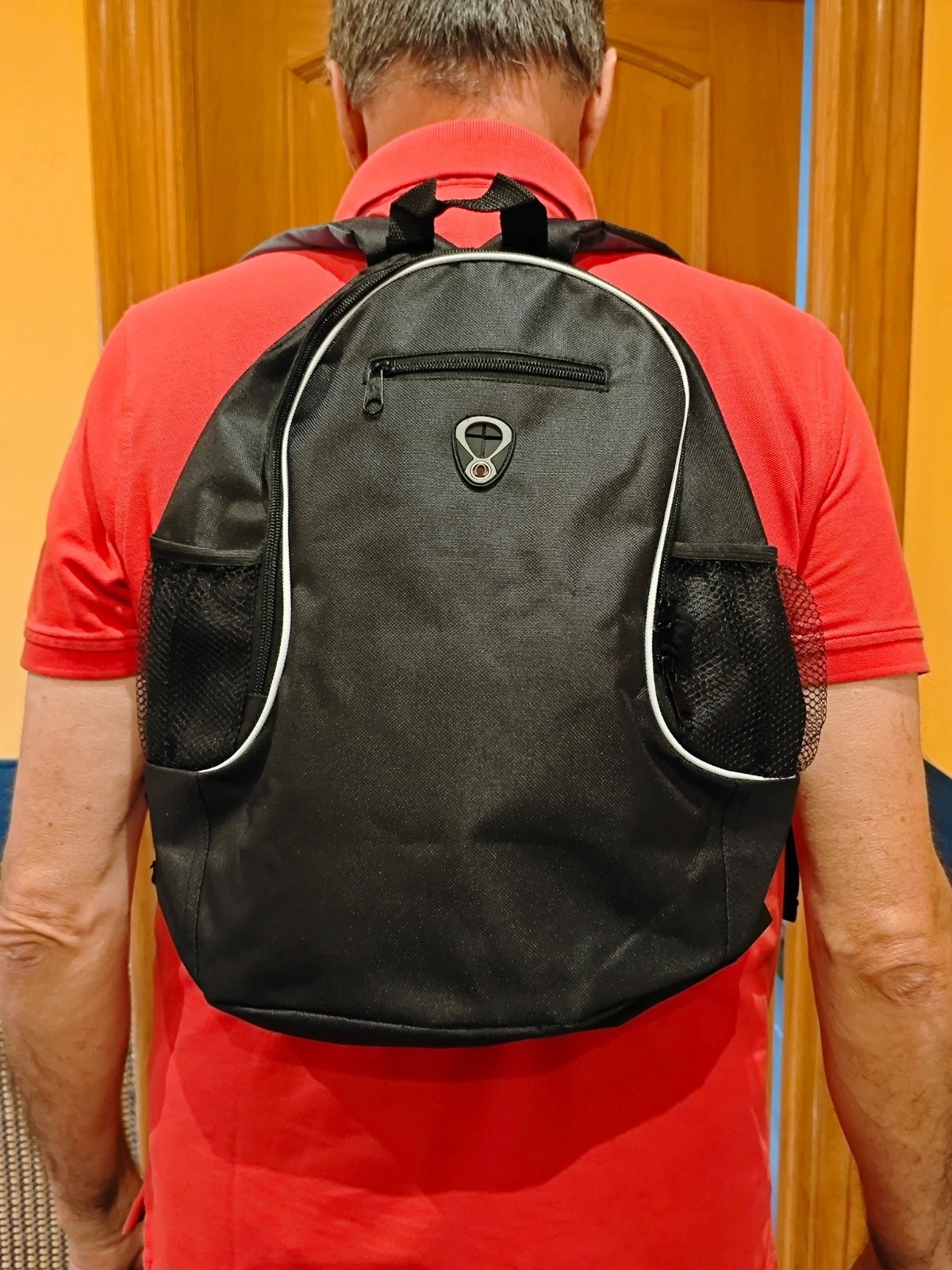 🌺Mochila negra para senderismo, sin estrenar 4