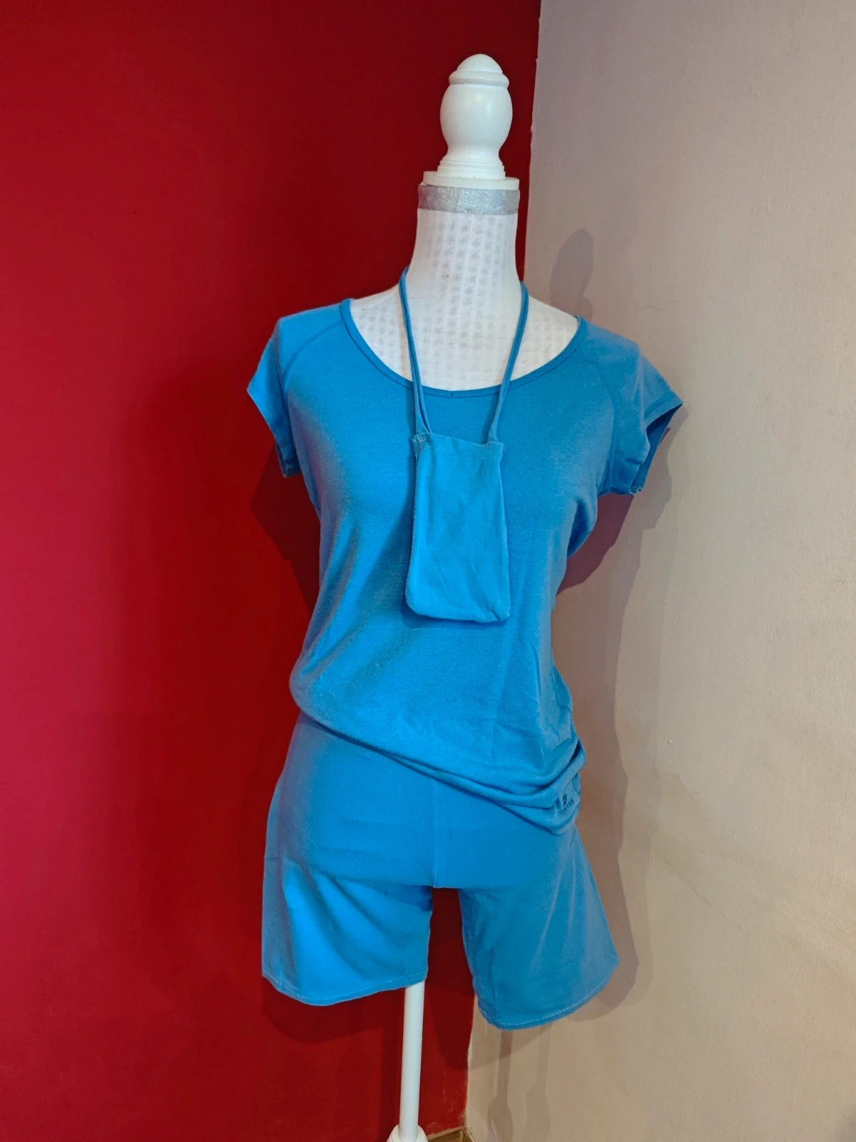 🌺Short y camiseta azul claro con porta móvil, talla M – Domyos – taille M / 38 / 10 2